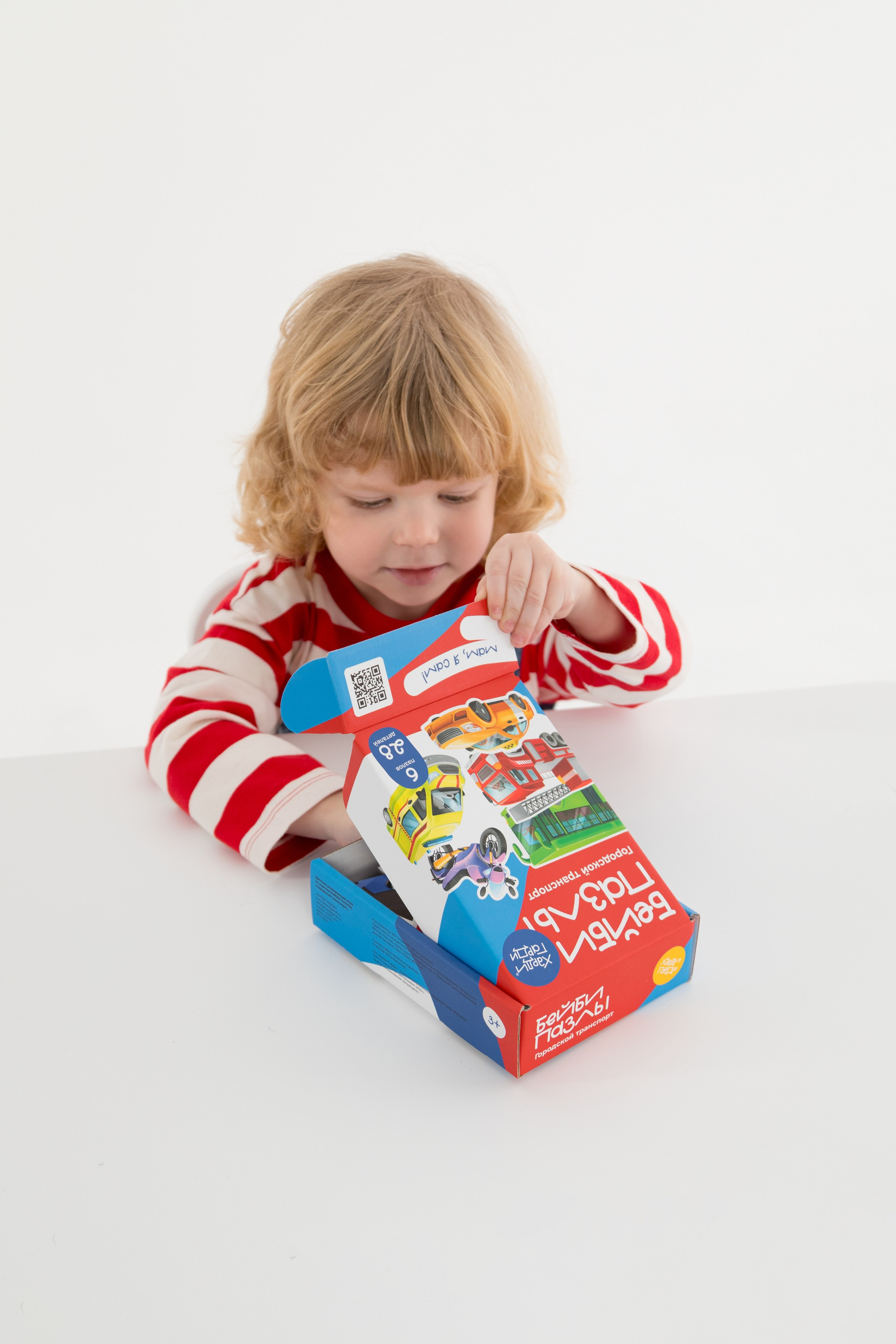 Съемка в циклораме для Харди Гарди. Детский и контент фотограф Надя Волкова Санкт-Петербург