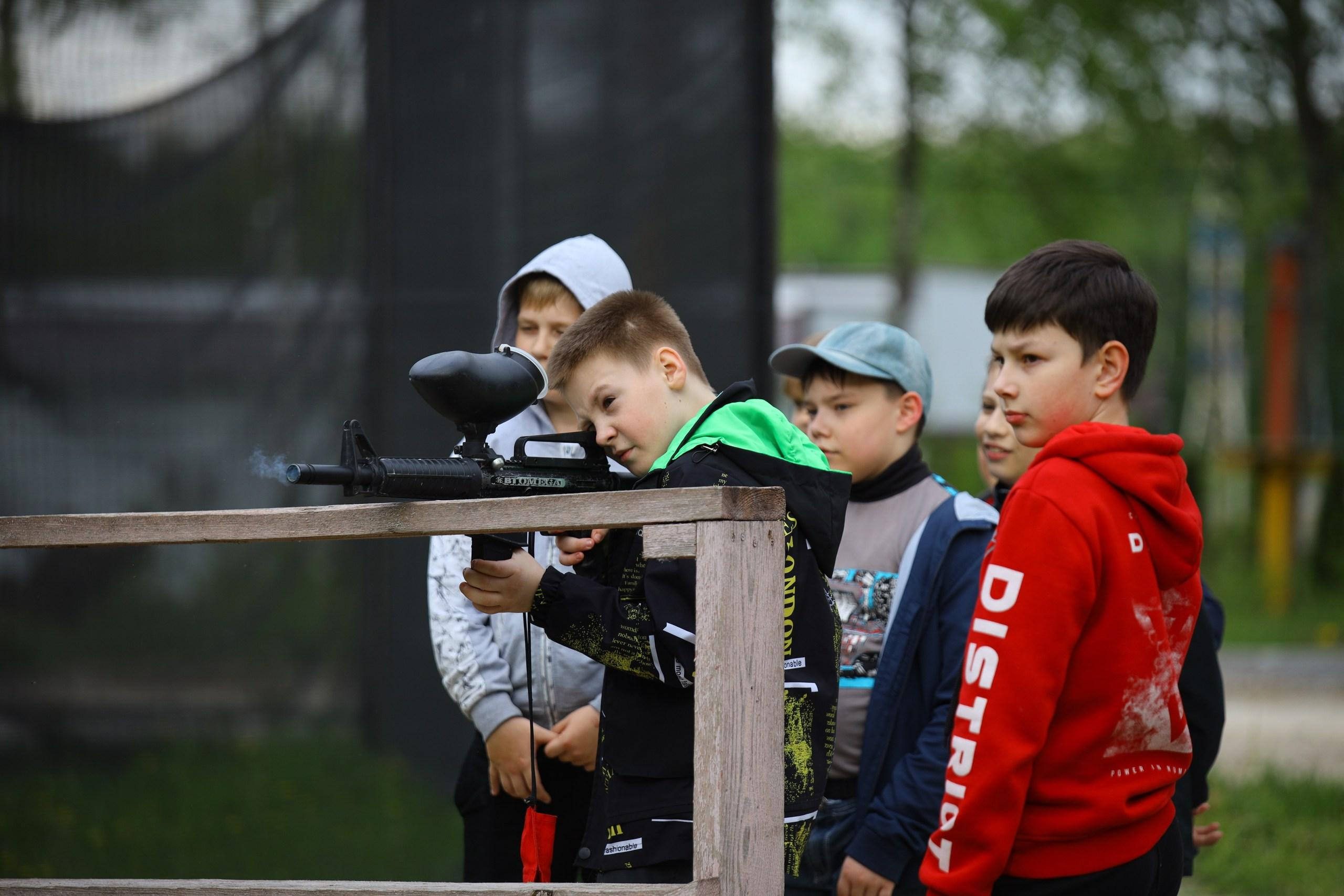 Репортаж. Празднование окончания учебного года в Некрасово. Фотограф в Туле Крупский АнДРей. Фотостудия «КАДР71» в Туле