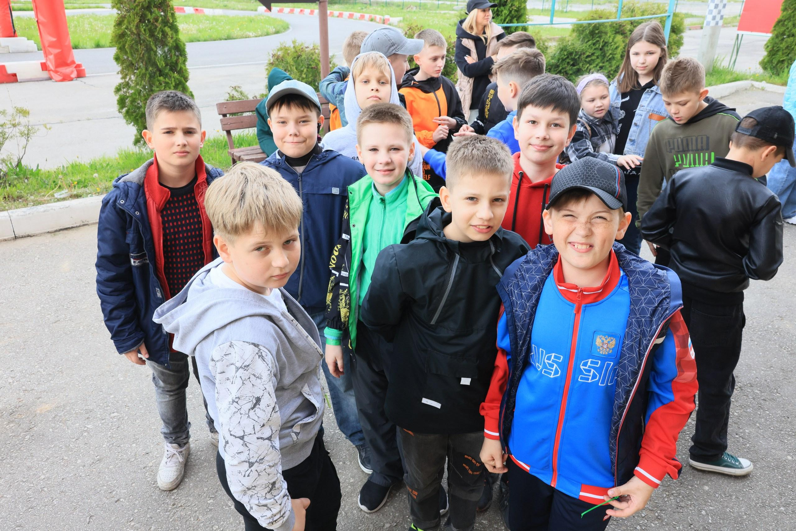 Репортаж. Празднование окончания учебного года в Некрасово. Фотограф в Туле Крупский АнДРей. Фотостудия «КАДР71» в Туле