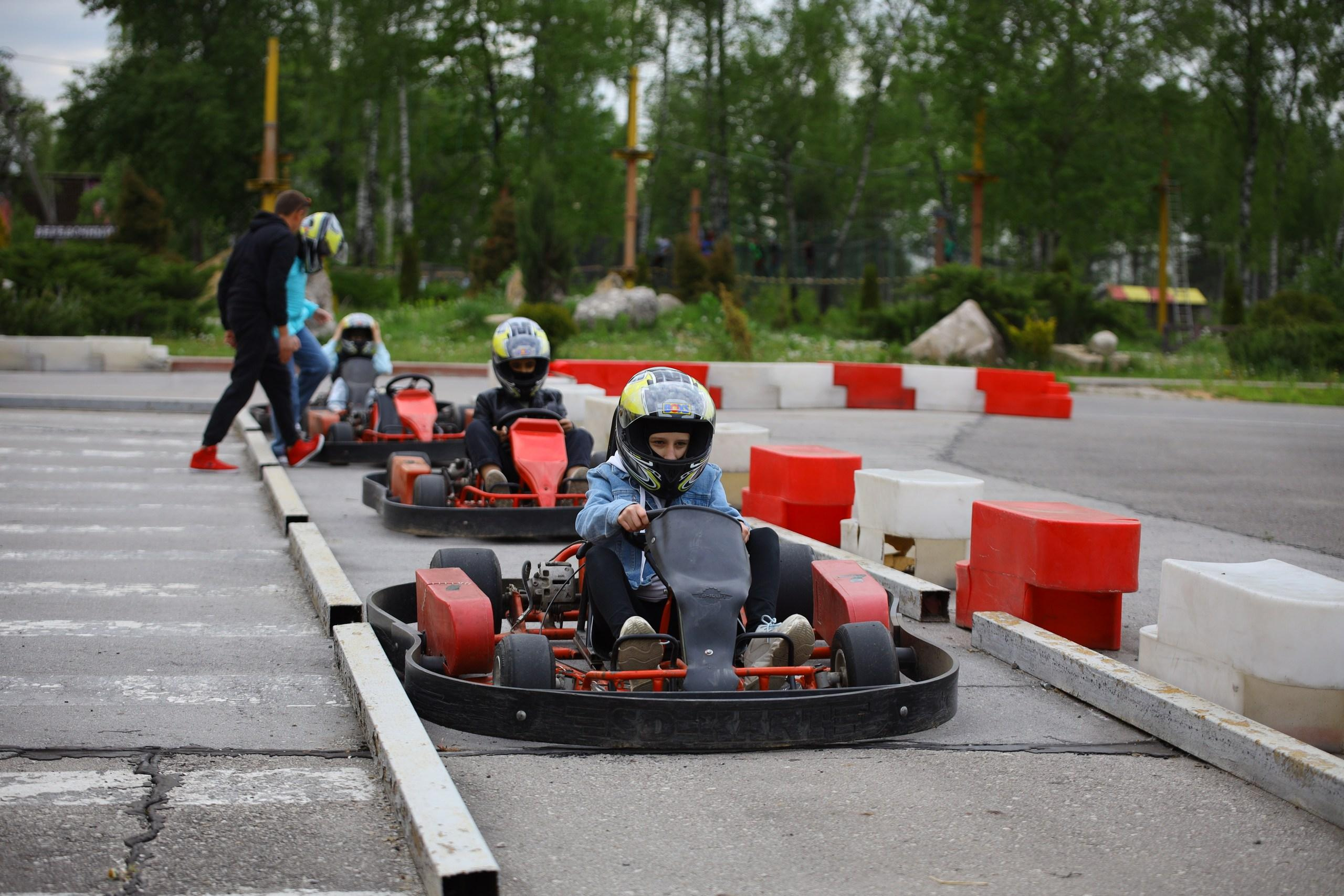 Репортаж. Празднование окончания учебного года в Некрасово. Фотограф в Туле Крупский АнДРей. Фотостудия «КАДР71» в Туле