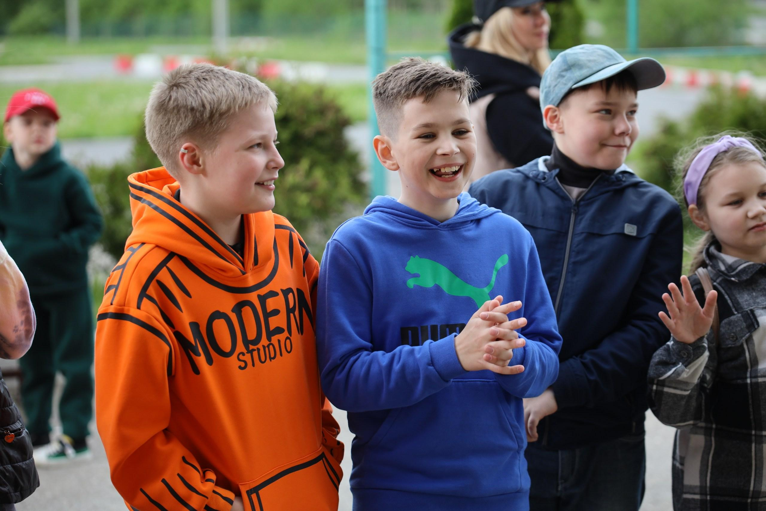 Репортаж. Празднование окончания учебного года в Некрасово. Фотограф в Туле Крупский АнДРей. Фотостудия «КАДР71» в Туле