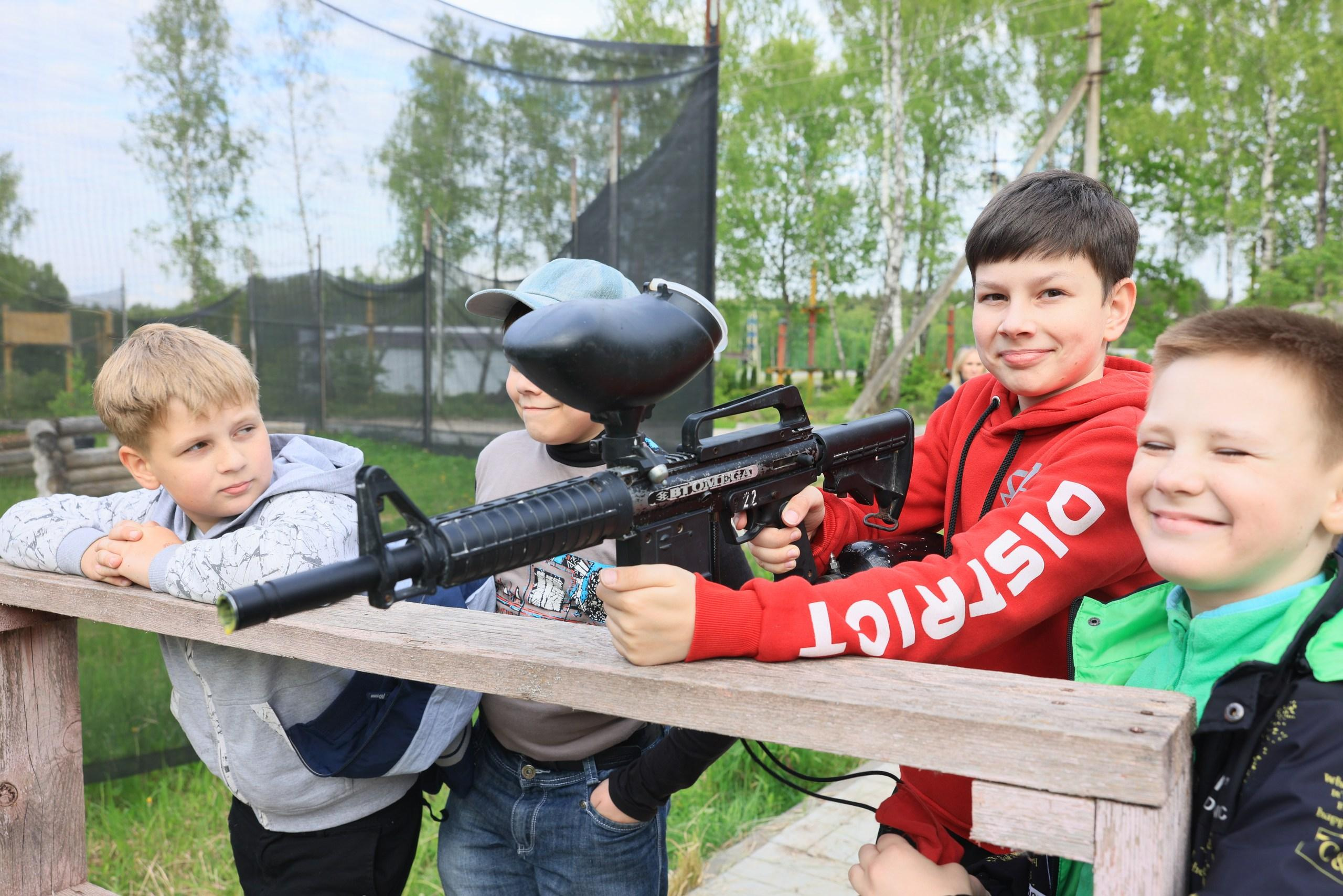 Репортаж. Празднование окончания учебного года в Некрасово. Фотограф в Туле Крупский АнДРей. Фотостудия «КАДР71» в Туле