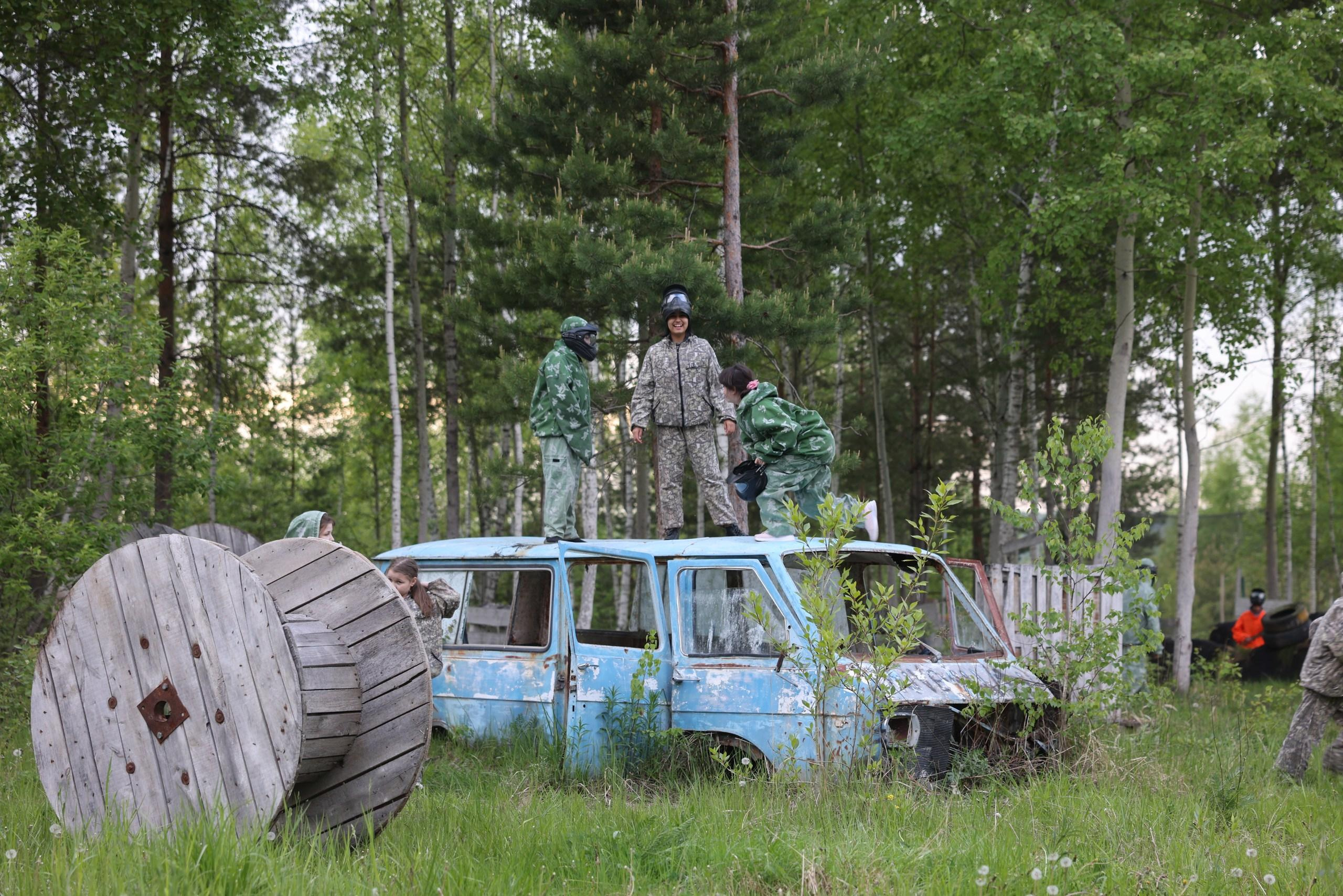 Репортаж. Празднование окончания учебного года в Некрасово. Фотограф в Туле Крупский АнДРей. Фотостудия «КАДР71» в Туле