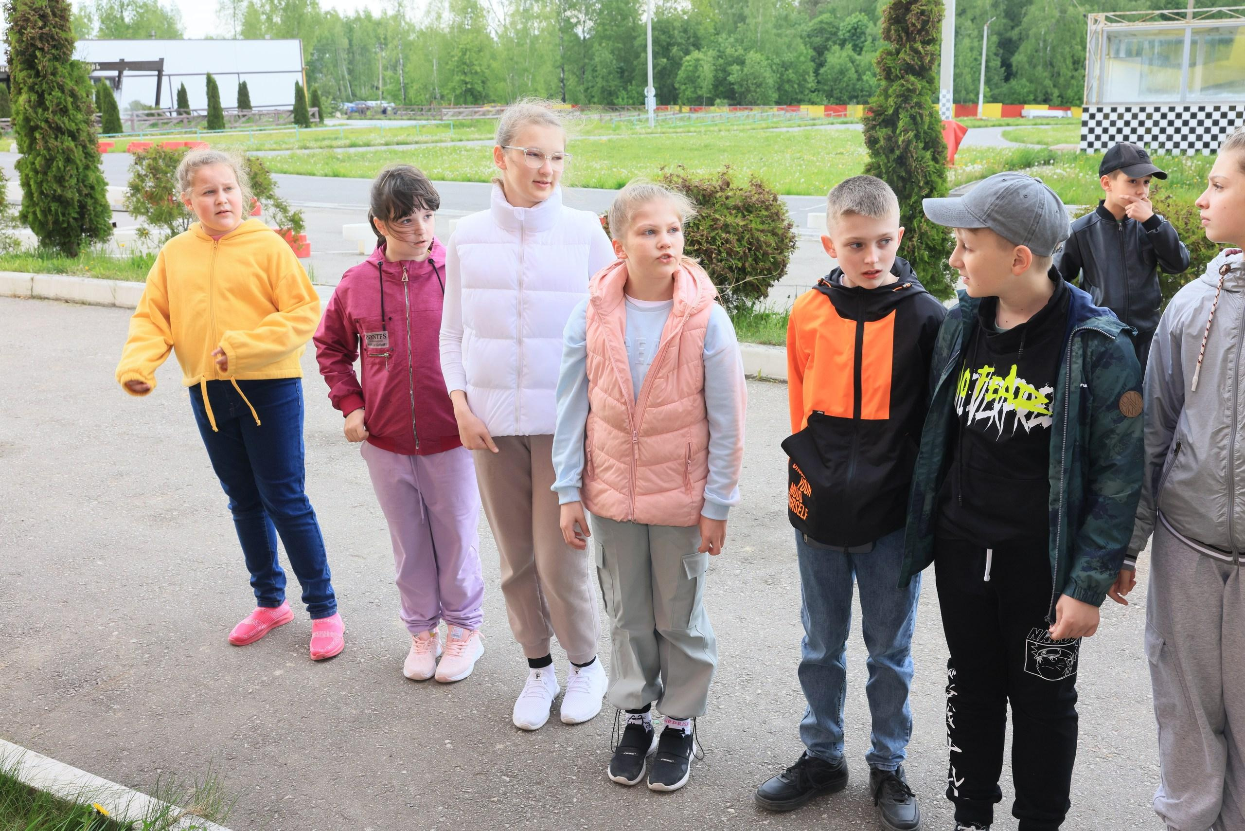 Репортаж. Празднование окончания учебного года в Некрасово. Фотограф в Туле Крупский АнДРей. Фотостудия «КАДР71» в Туле