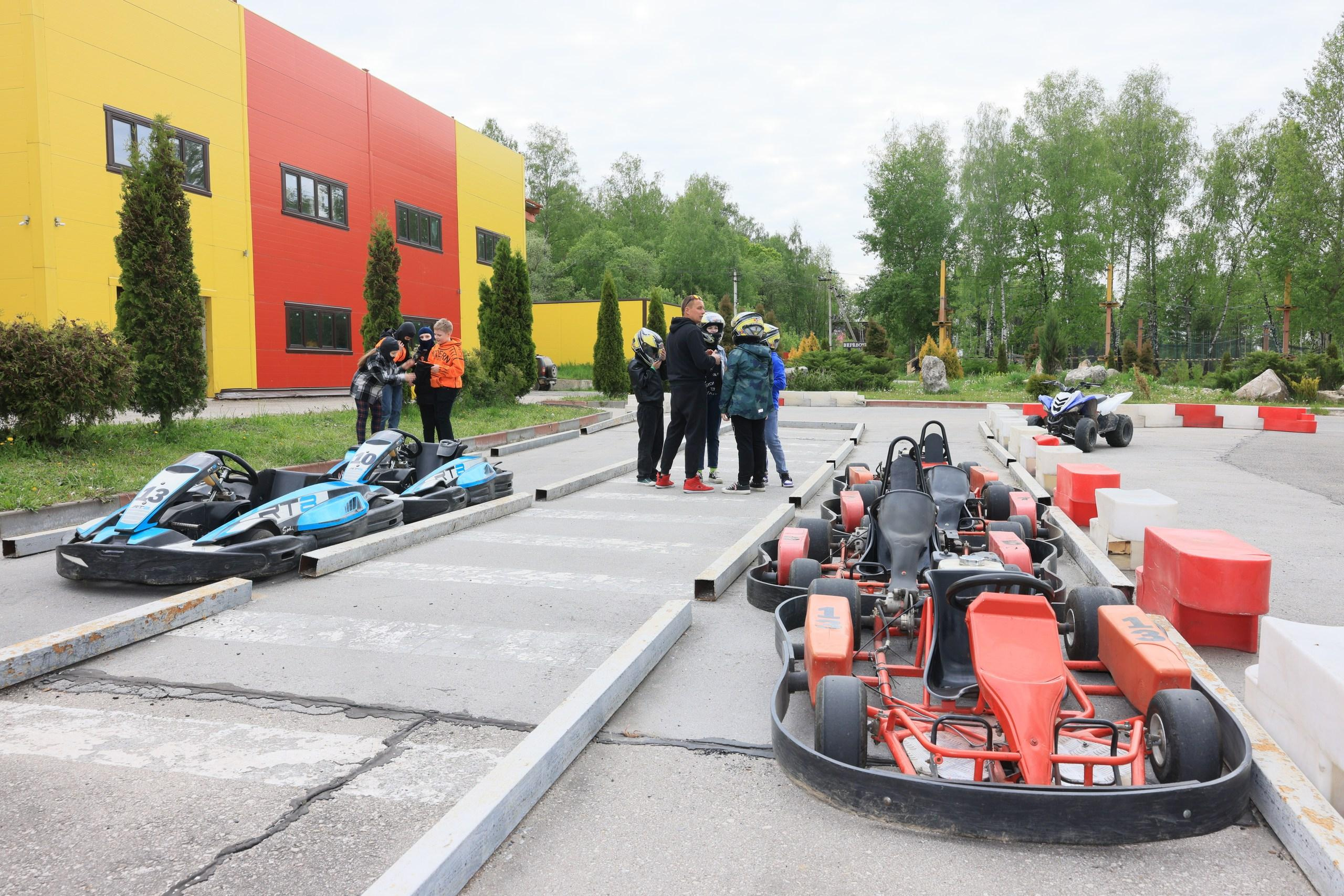 Репортаж. Празднование окончания учебного года в Некрасово. Фотограф в Туле Крупский АнДРей. Фотостудия «КАДР71» в Туле