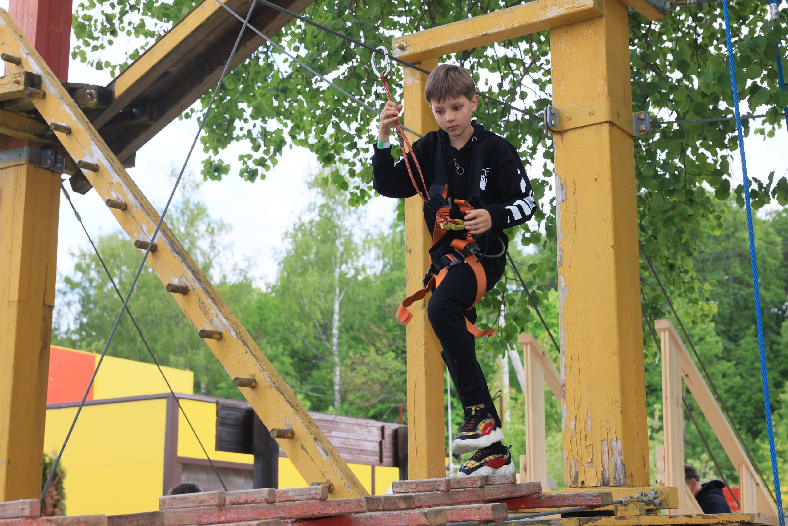 Репортаж. Празднование окончания учебного года в Некрасово. Фотограф в Туле Крупский АнДРей. Фотостудия «КАДР71» в Туле