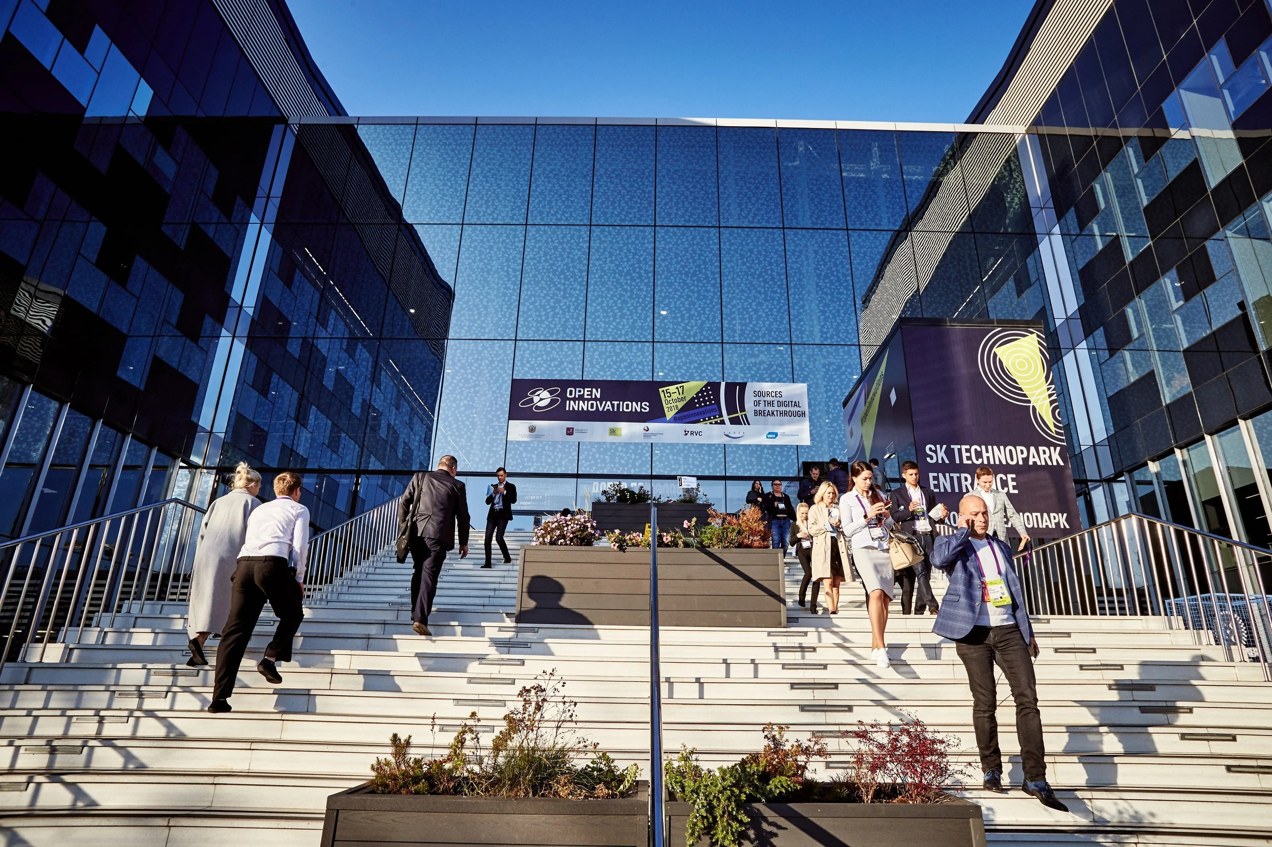 Porsche x Skolkovo promo. Спортивный и бизнес фотограф Арсений Голышкин