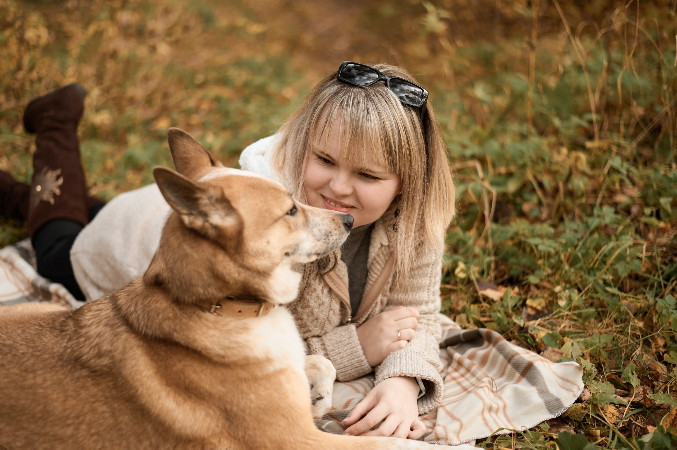 Катя и Найда. Женский фотограф в Череповце Даша Акулич