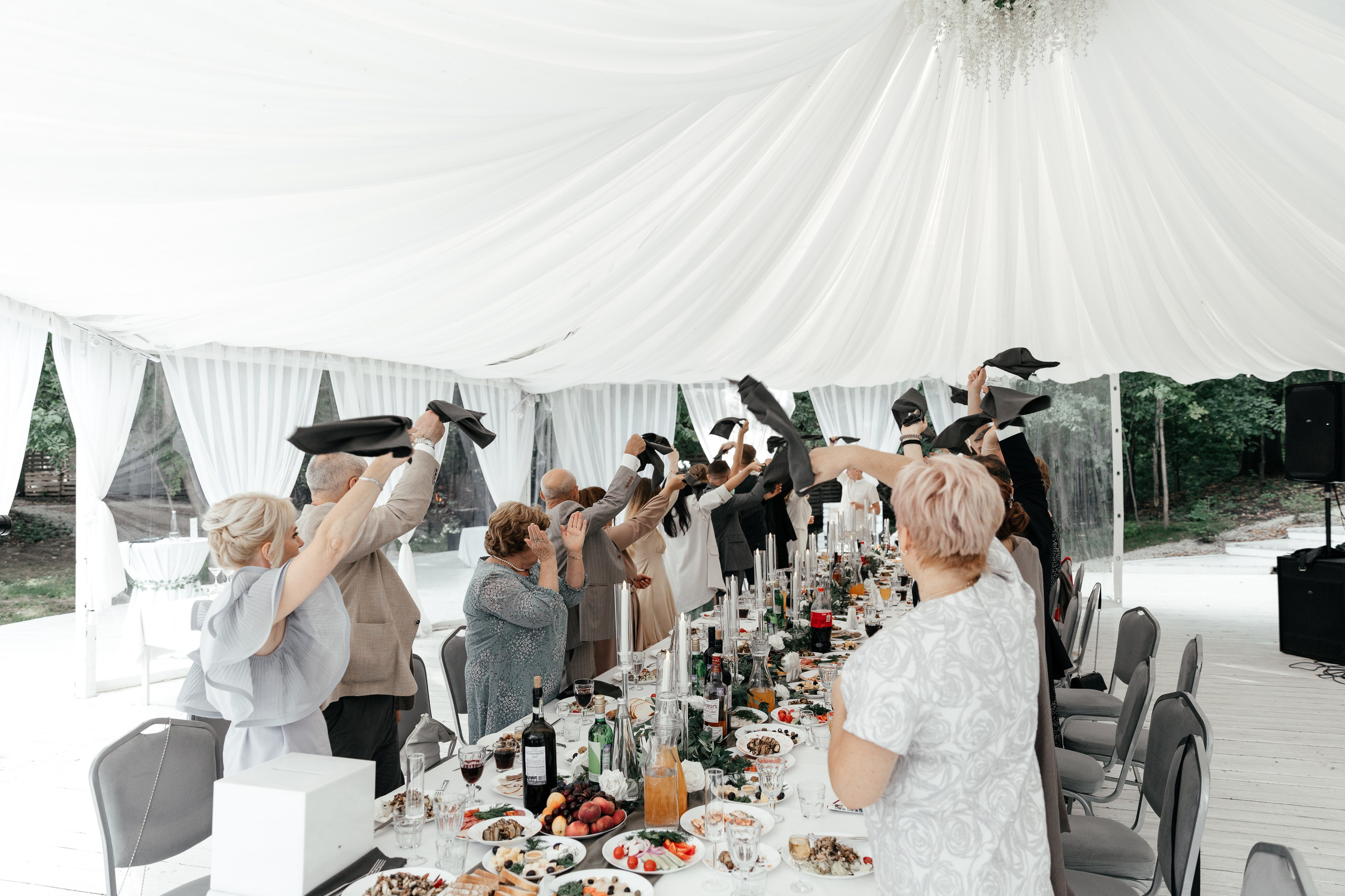 Свадебный фотограф Уфа — Руслан ГабдлисламовЖивые эмоции, красивые кадры, воспоминания на всю жизнь.Работаю по всей Республике Башкортоста. Свадебный фотограф Уфа Руслан Габдлисламов