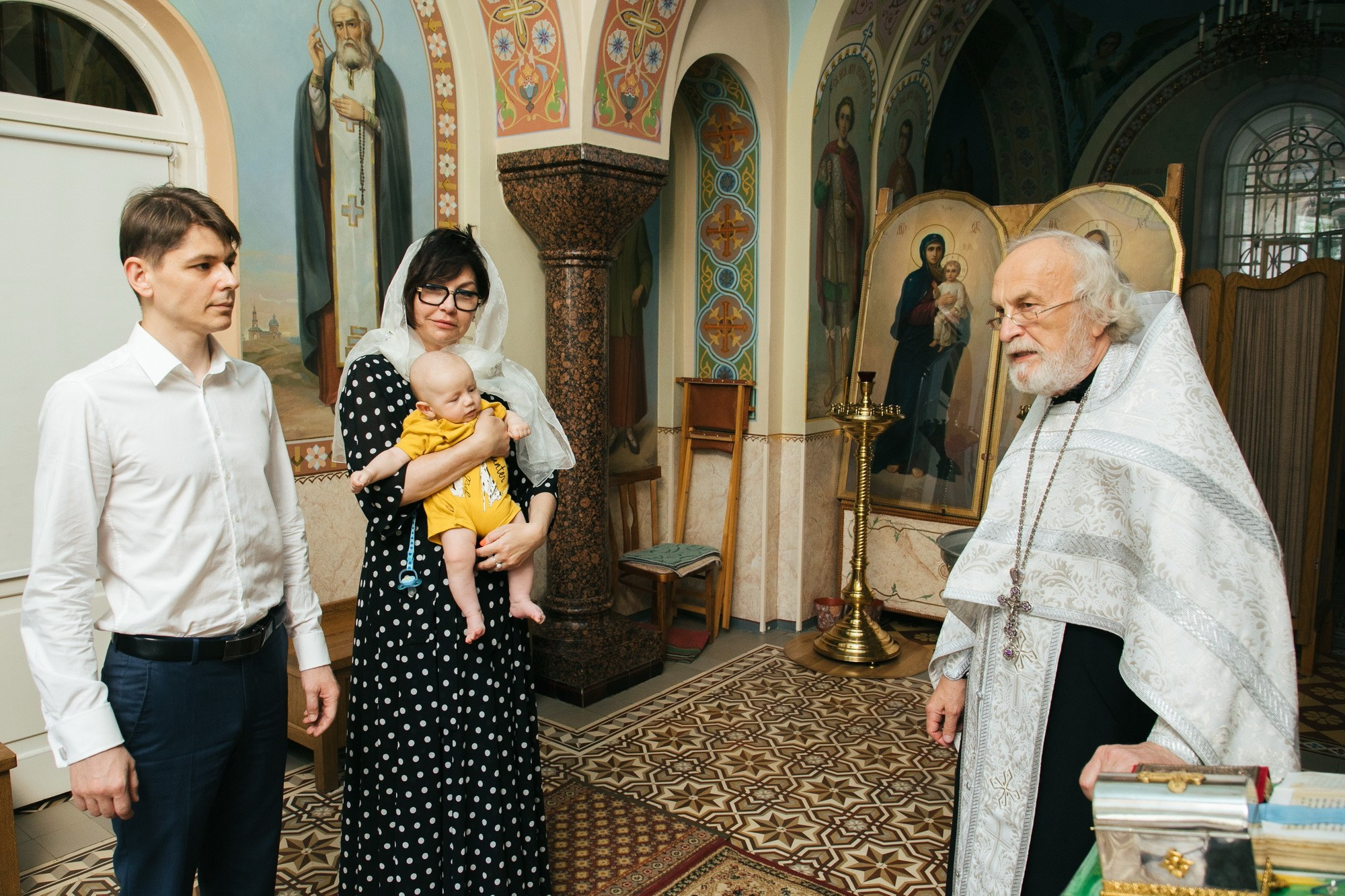 фотограф на крещение санкт петербург, справка о беседе перед крещением, сколько стоит крещение спб, лучшие храмы для крещения, крещение ребенка в спб цены, пушкин церковь узнать про крестины что нужно, что нельзя делать перед крещением, лучшие храмы для крещения, санкт петербург фотограф, крестить без крестных, всего один крестный, имя для крещения малыша