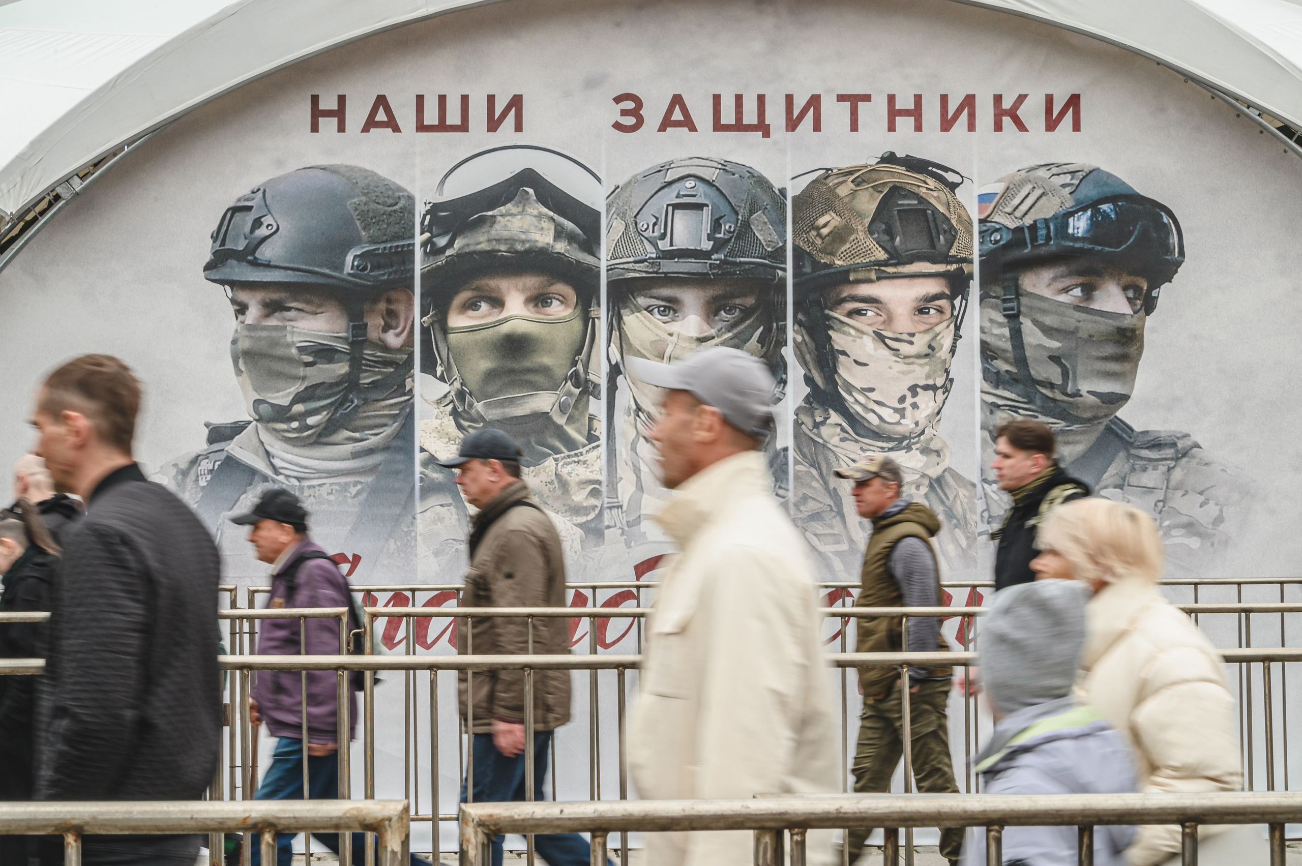 Поклонная гора. Выставка техники 2024 (Москва). Репортаж | фотосъемка в Москве и РФ | Фотограф Александр Емелькин