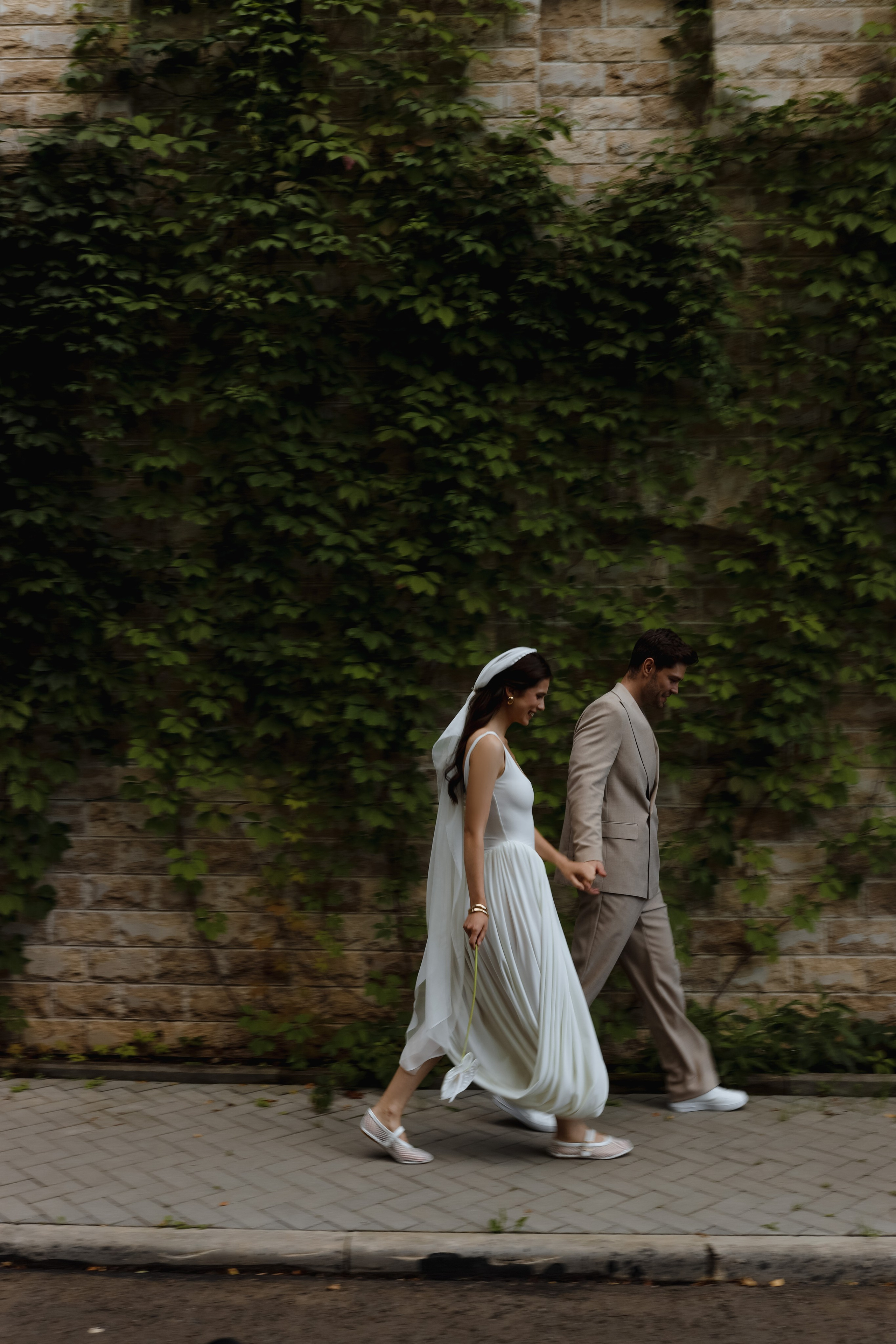 Крис и София