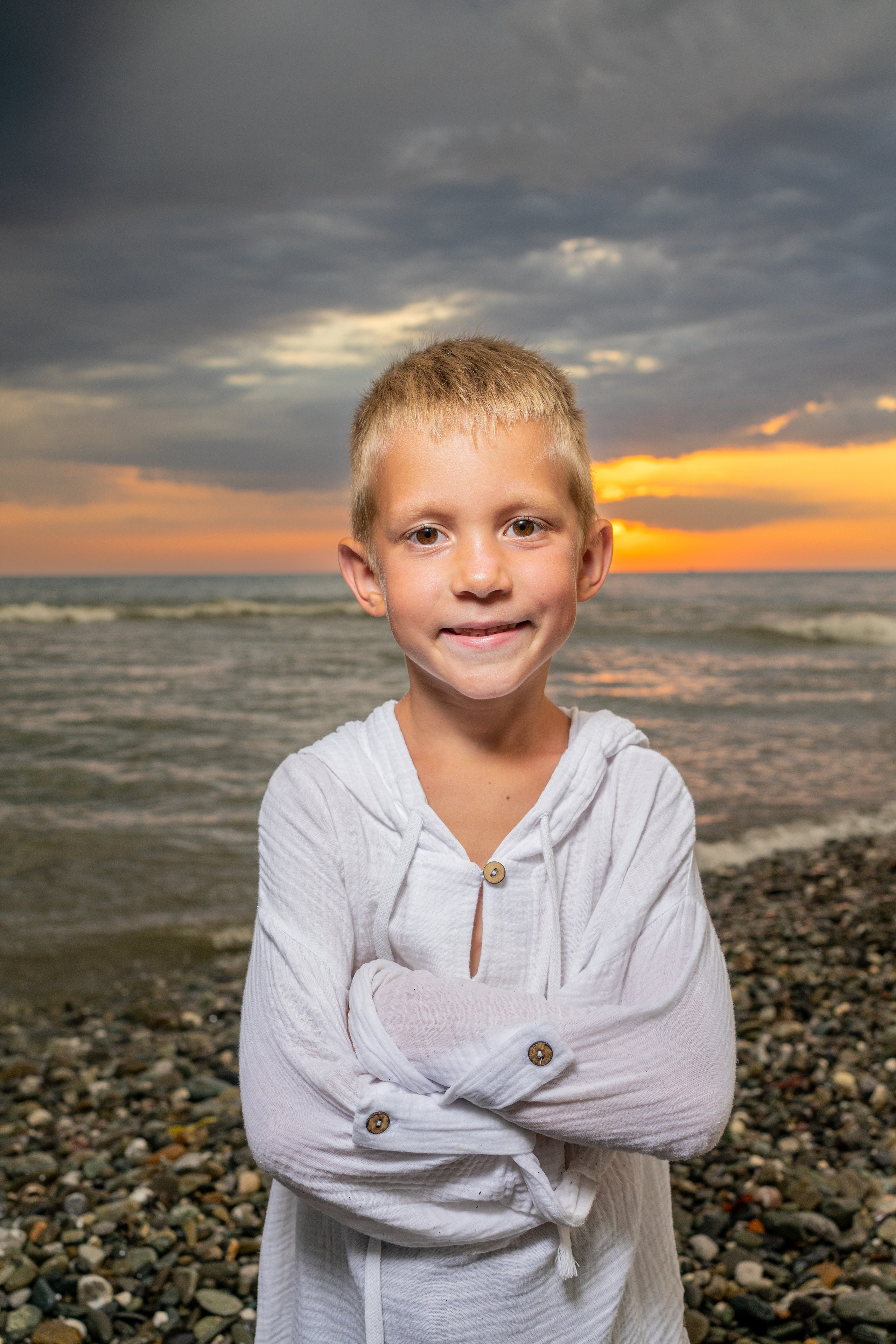 Семейная съемка на море на закате. Фотограф в Сочи Тиунова Маргарита и Тиунов Евгений