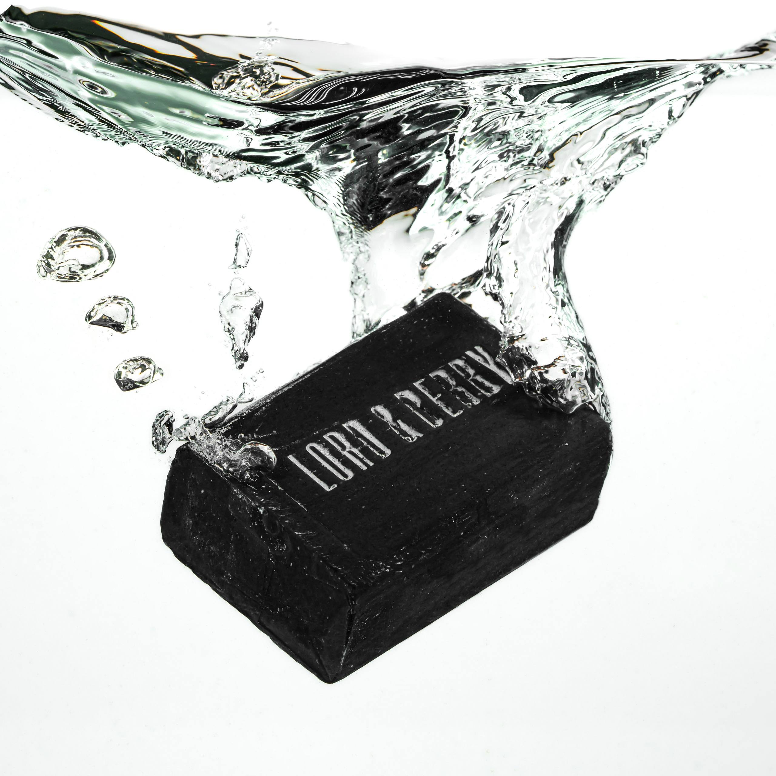 Динамические снимки для соцсетей Lord&Berry. Предметный фотограф. Ростов-на-Дону. Марина Беликова