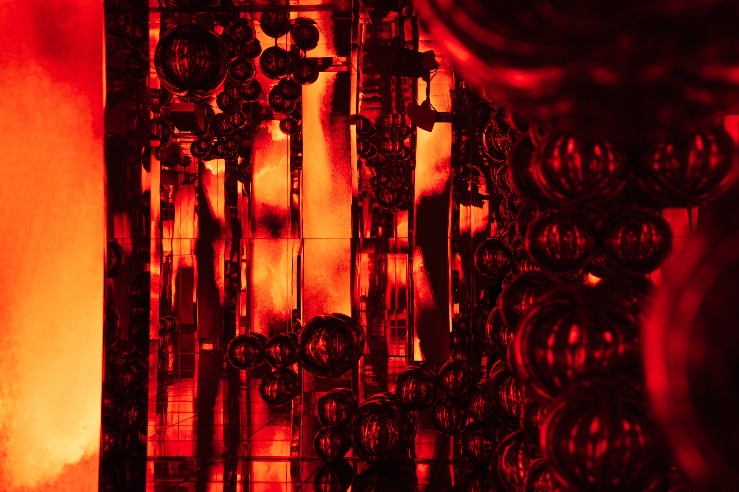 Generative Gallery & Luminar X, Making Magic. @tomrus: Рустам Шагиморданов — фотограф