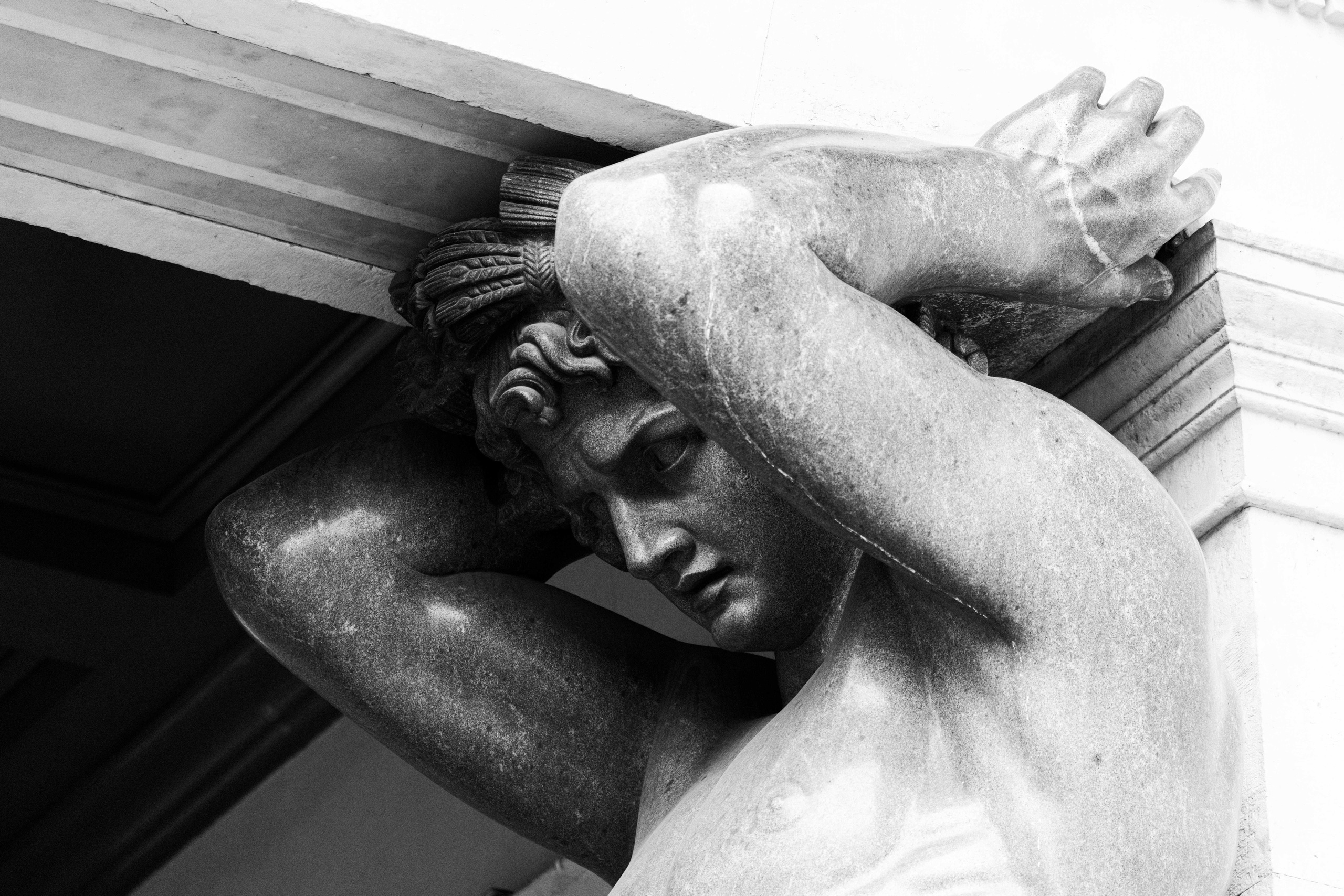 Атланты. Фотограф Балаев Михаил