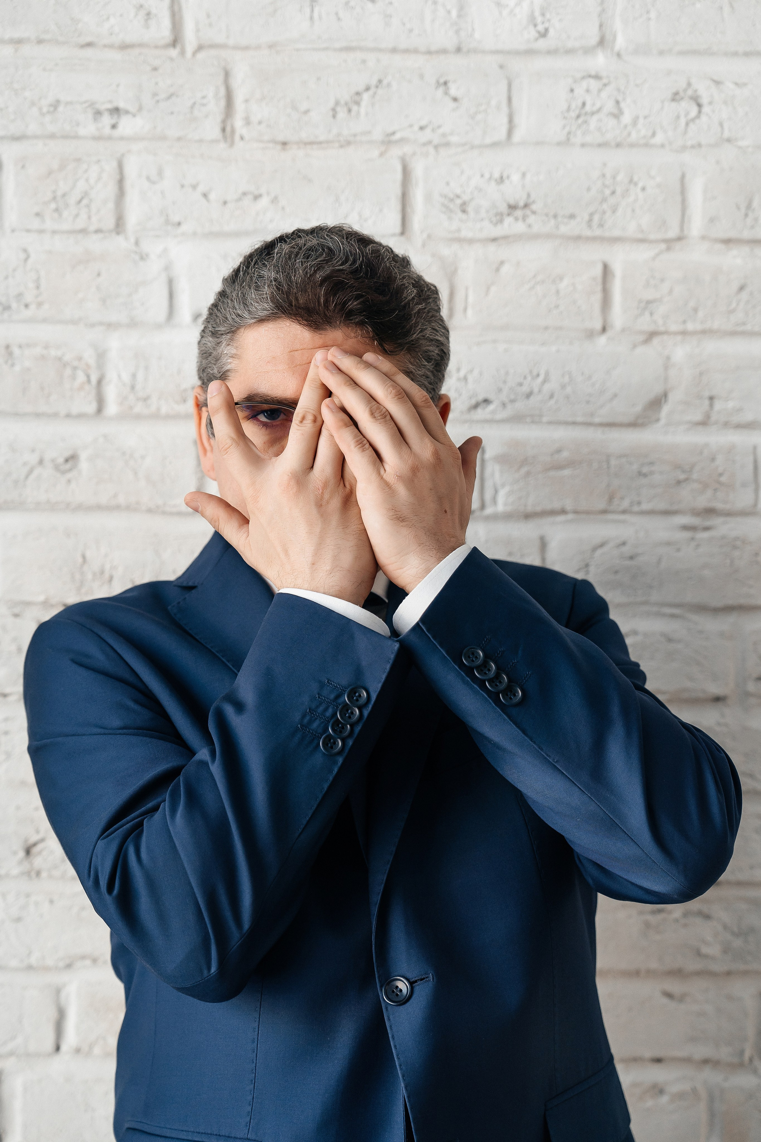 Юридическая компания Контент. Lokos.pro Ник Соколов Фото и Видео Москва/Ростов-на-Дону