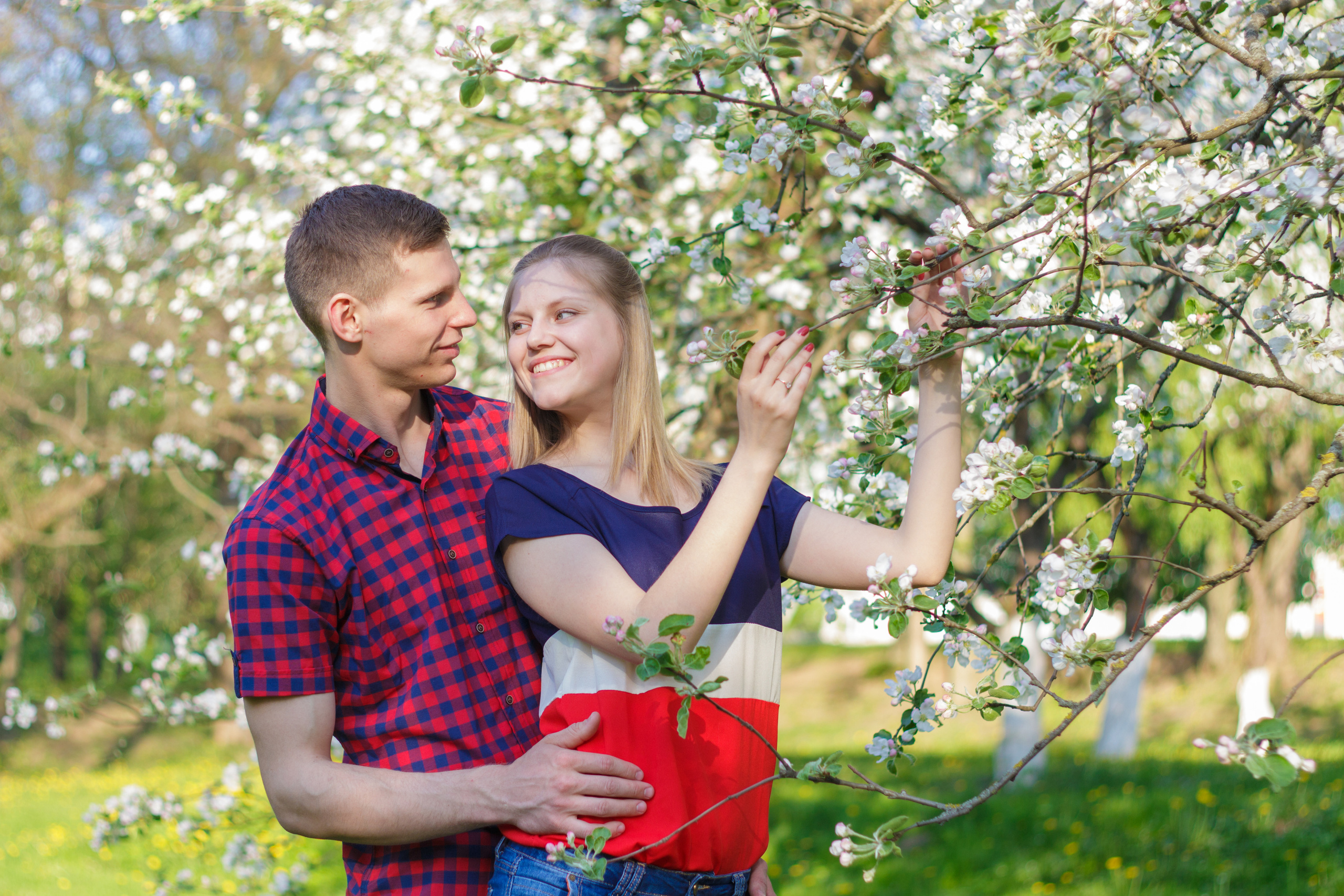 Миша и Аня весенняя. Свадебный и семейный фотограф в Могилеве и Минске