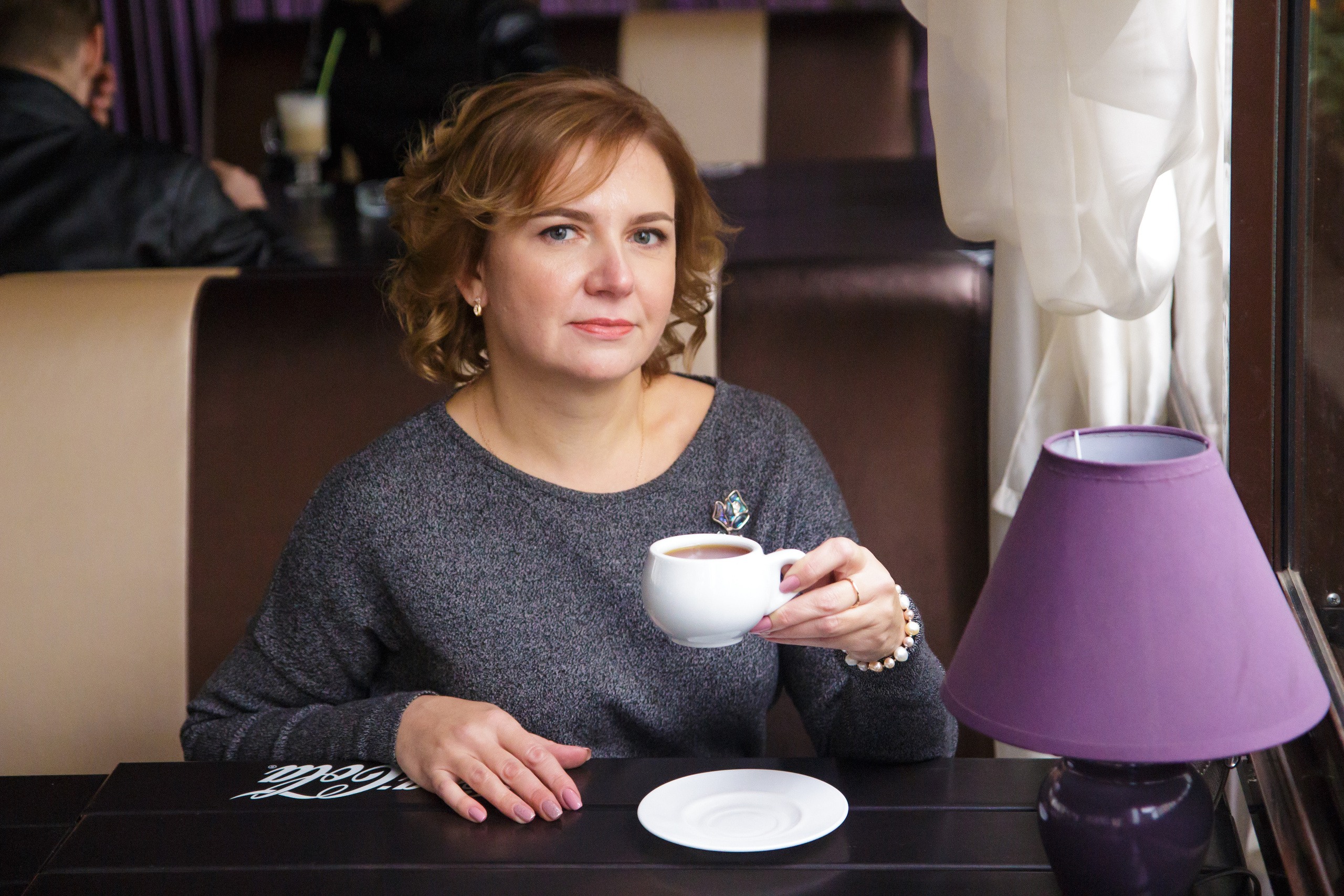 В кофейне. Свадебный и семейный фотограф в Могилеве и Минске