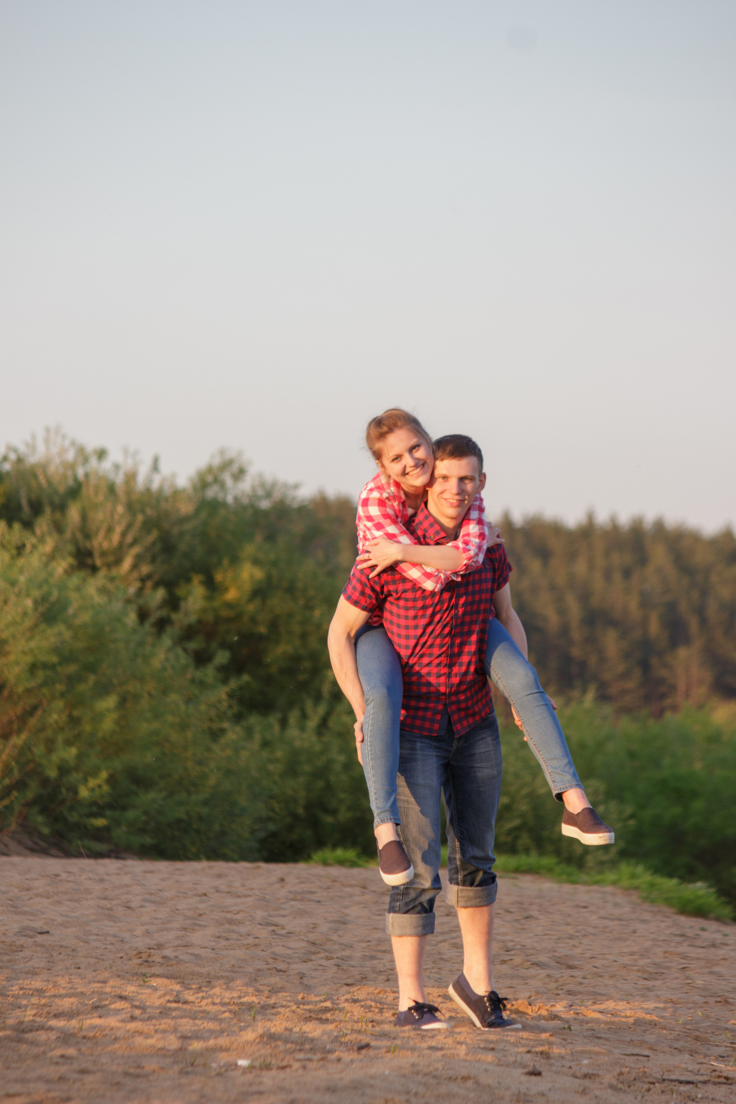 Миша и Аня весенняя. Свадебный и семейный фотограф в Могилеве и Минске