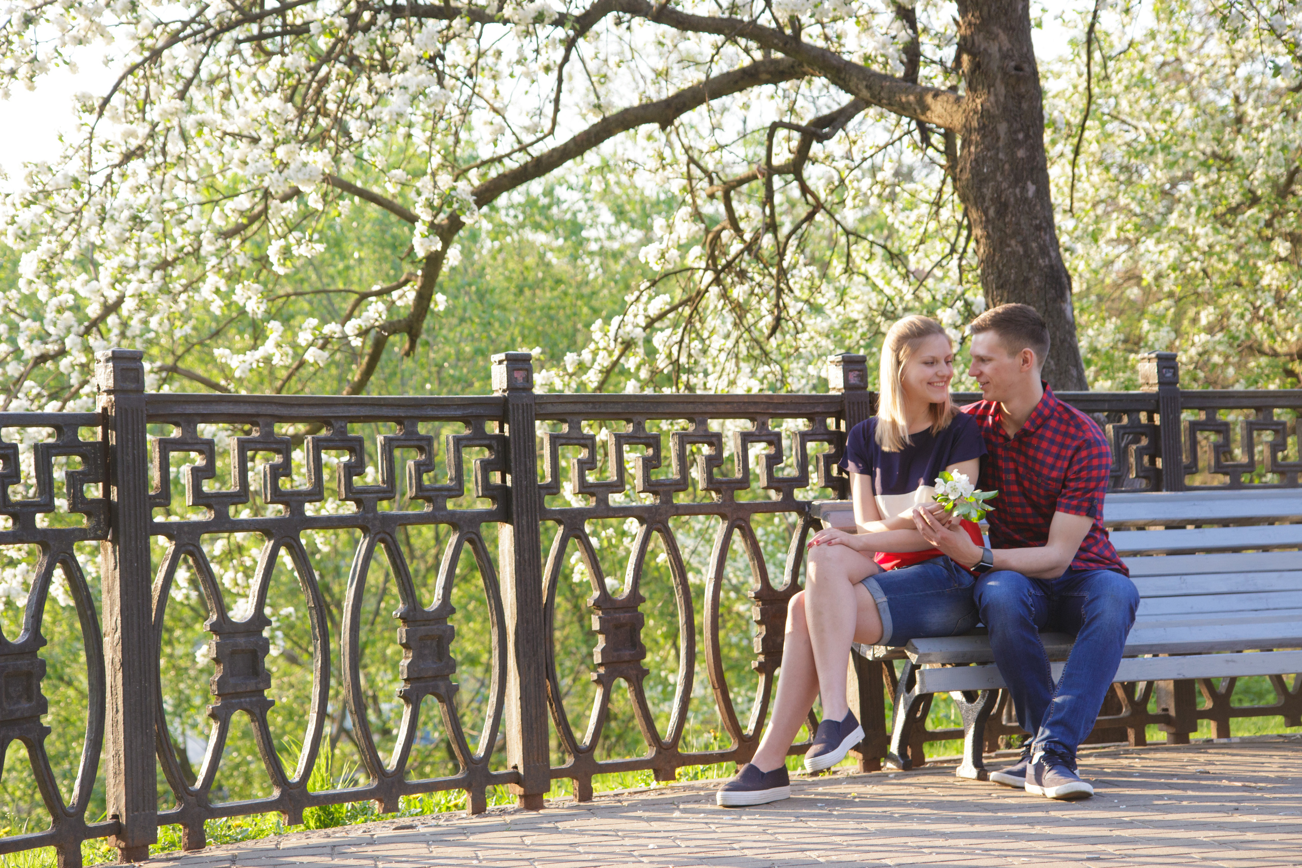 Миша и Аня весенняя. Свадебный и семейный фотограф в Могилеве и Минске