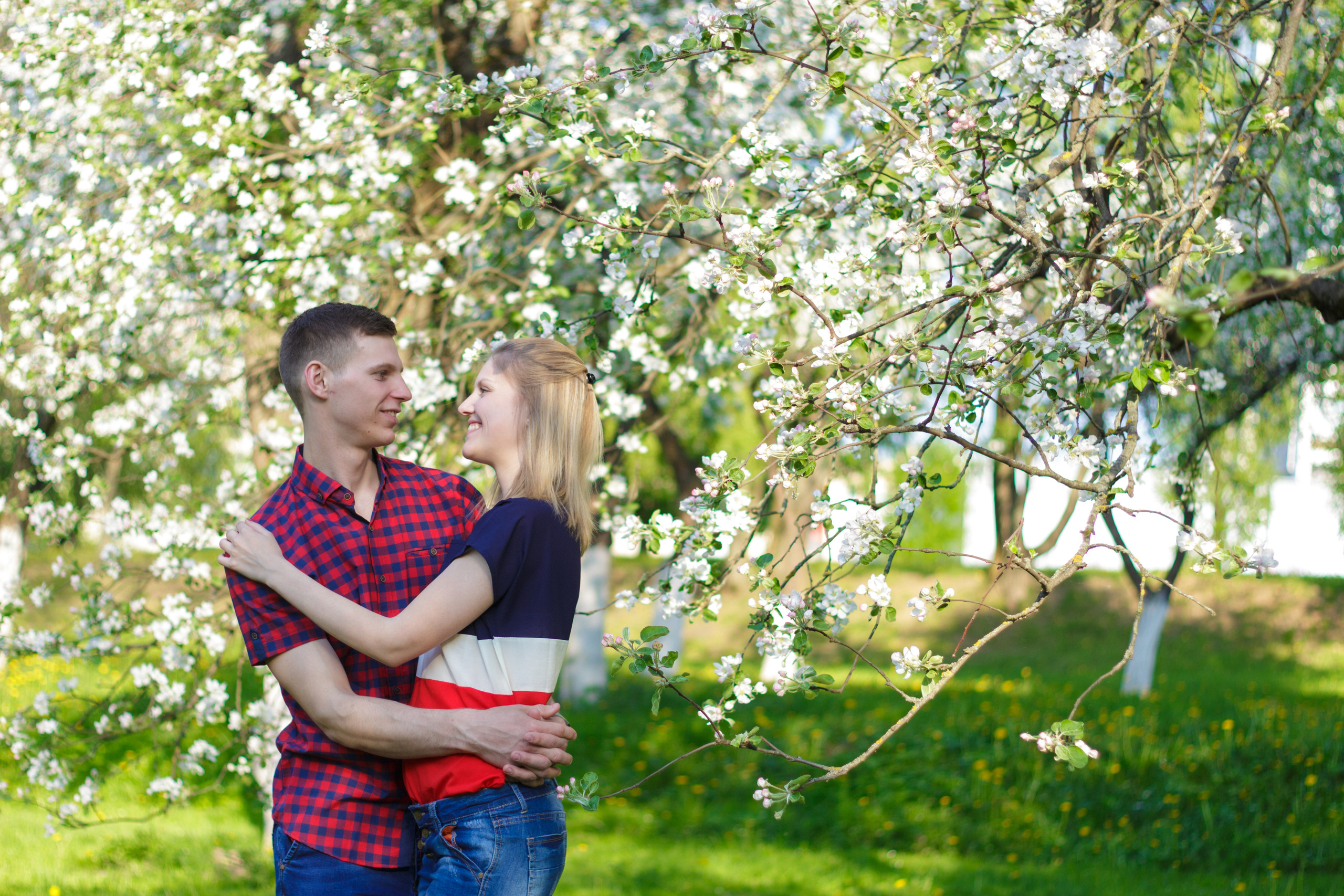 Миша и Аня весенняя. Свадебный и семейный фотограф в Могилеве и Минске