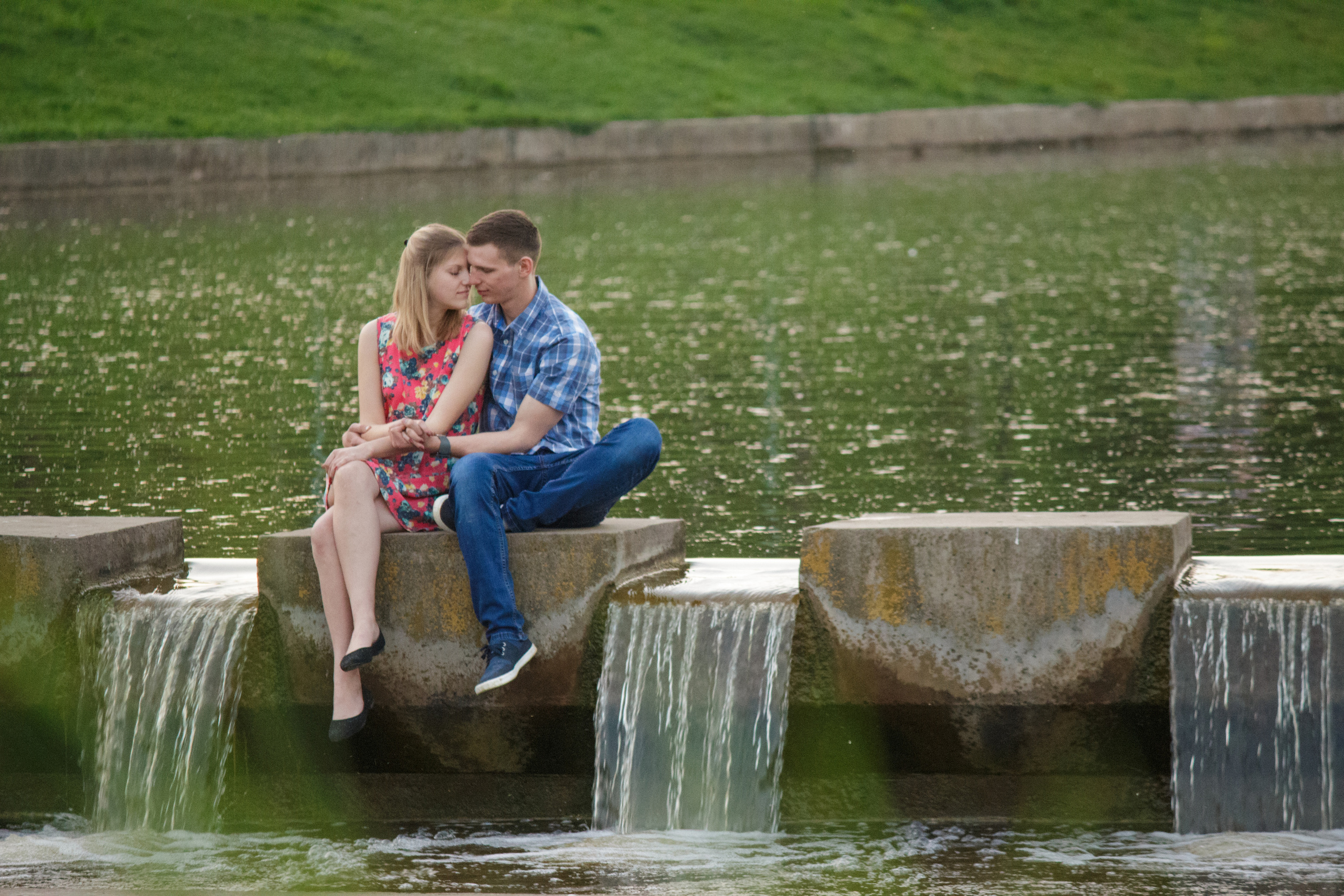 Миша и Аня весенняя. Свадебный и семейный фотограф в Могилеве и Минске