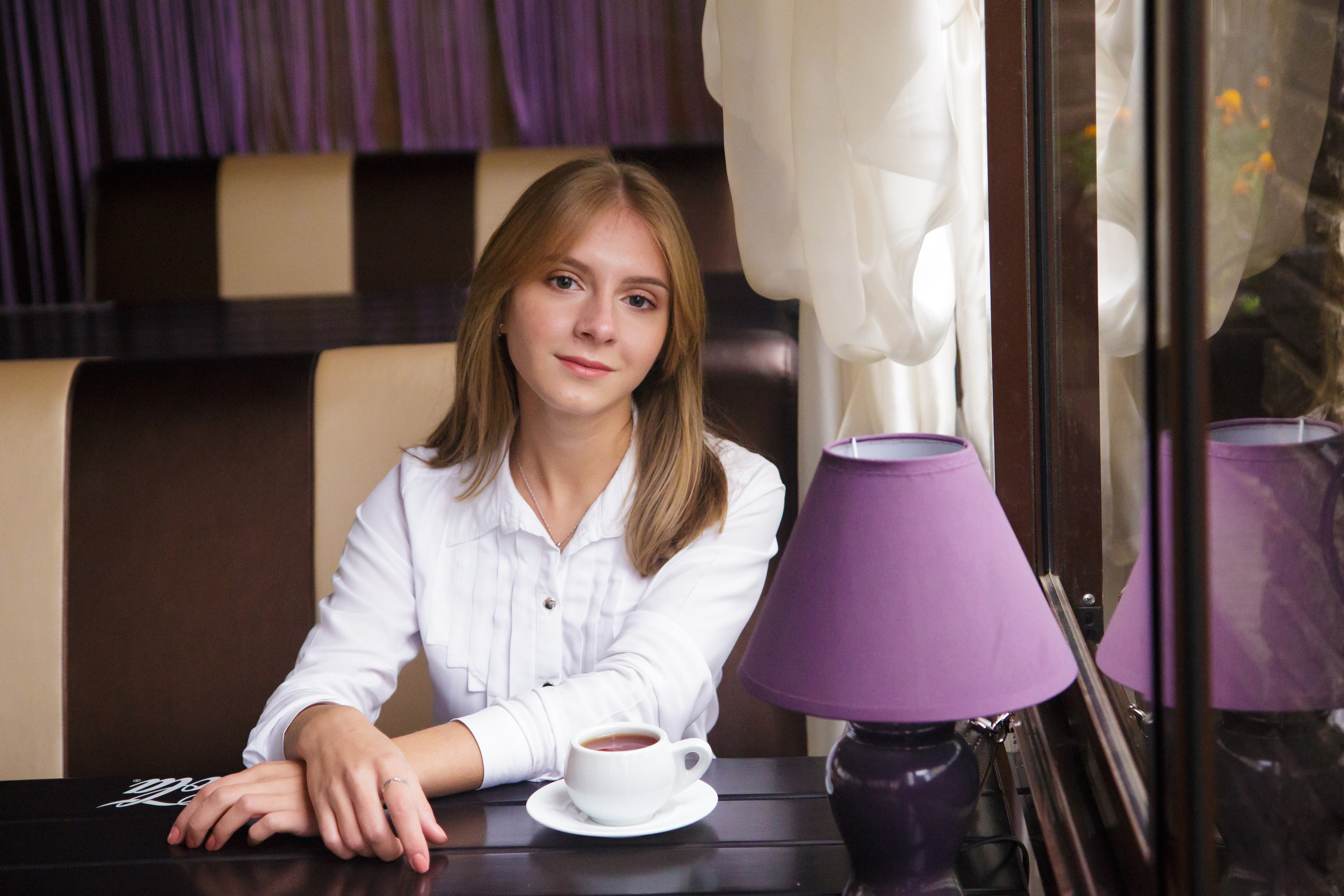 В кофейне. Свадебный и семейный фотограф в Могилеве и Минске