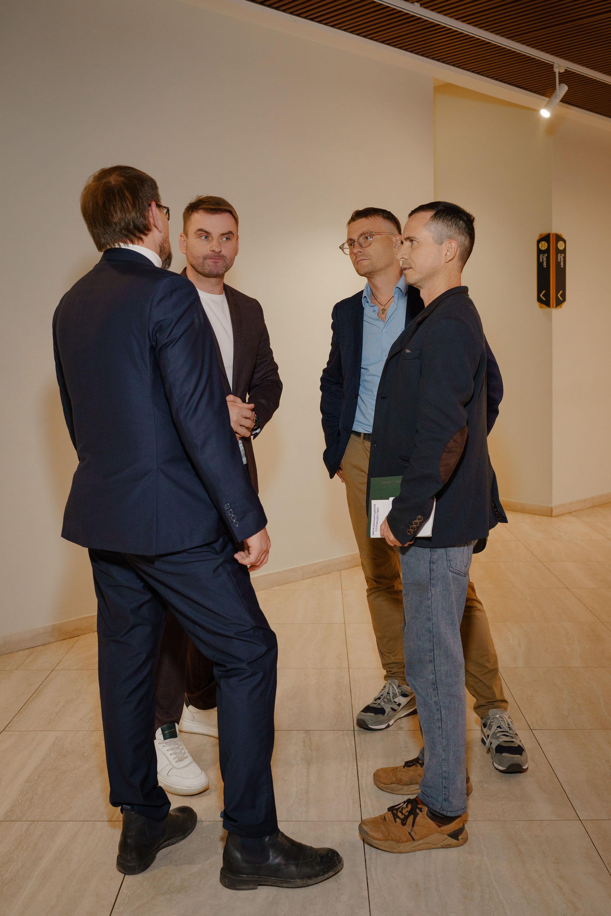 Репортажный фотограф на конференцию в Москве. Репортажный фотограф в Москве Саша Дружинина