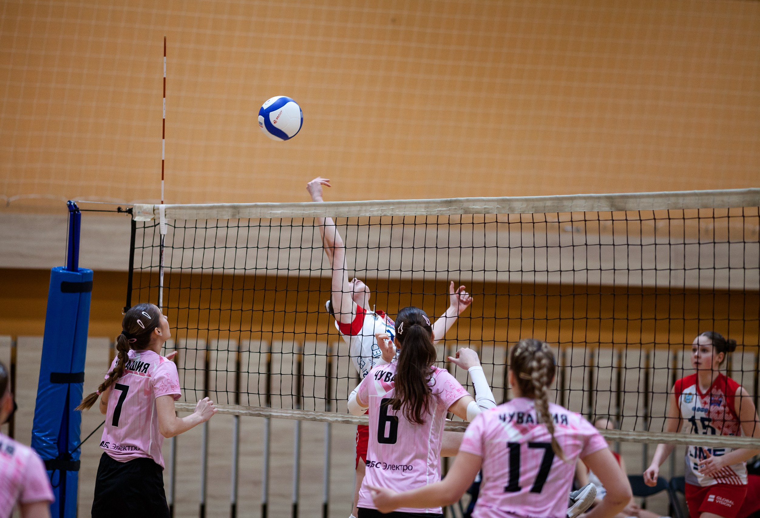 СШ11 — Искра / 1 игра. Фотография