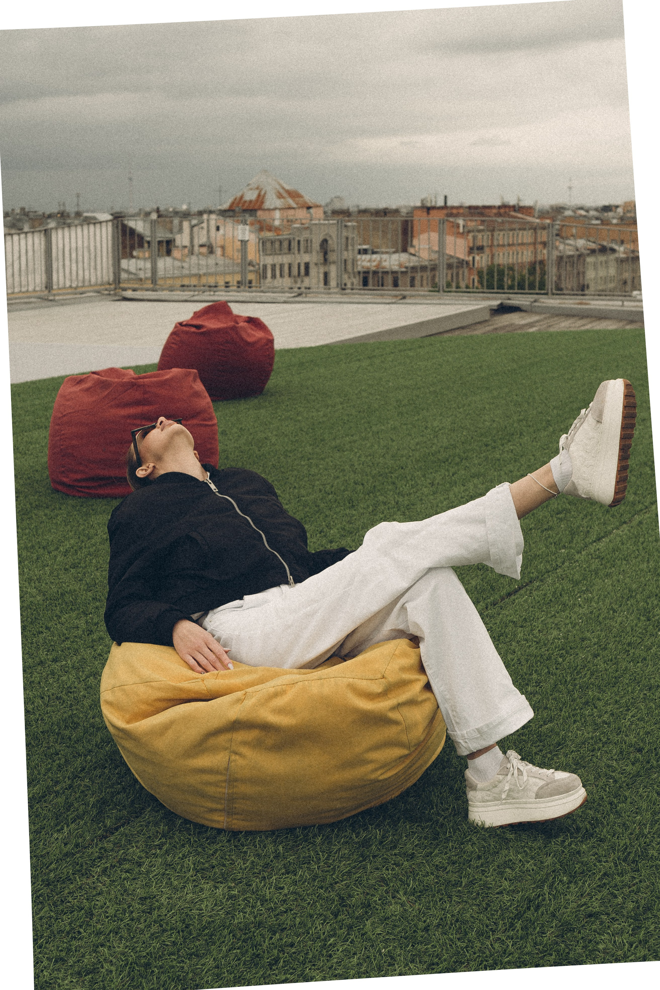 МЫ ГУЛЯЛИ ПРО КРЫШАМ ПИТЕРА. Профессиональный фотограф, Санкт-Петербург — Виктория Богомолова