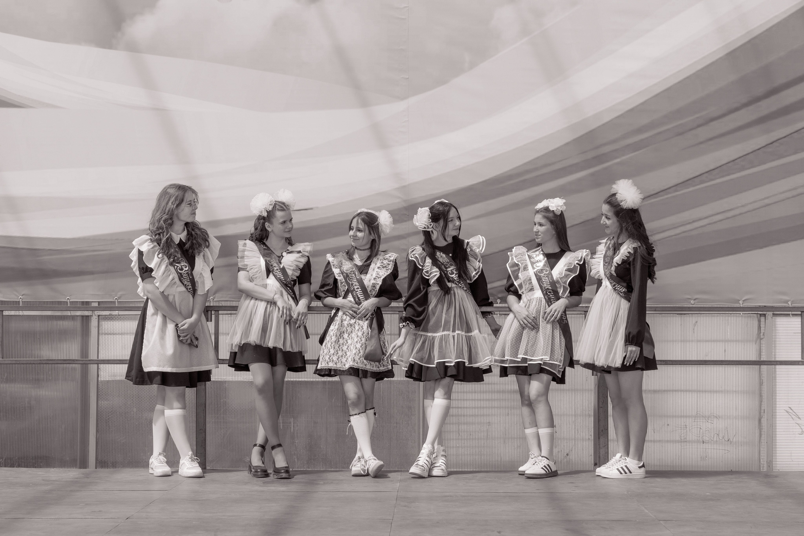 Прощай, школа, здравствуй, мир! Последний звонок и выпускной 9 А» класса. Фотограф |Ленинск, Волжский, Волгоград| Наталья Савилова