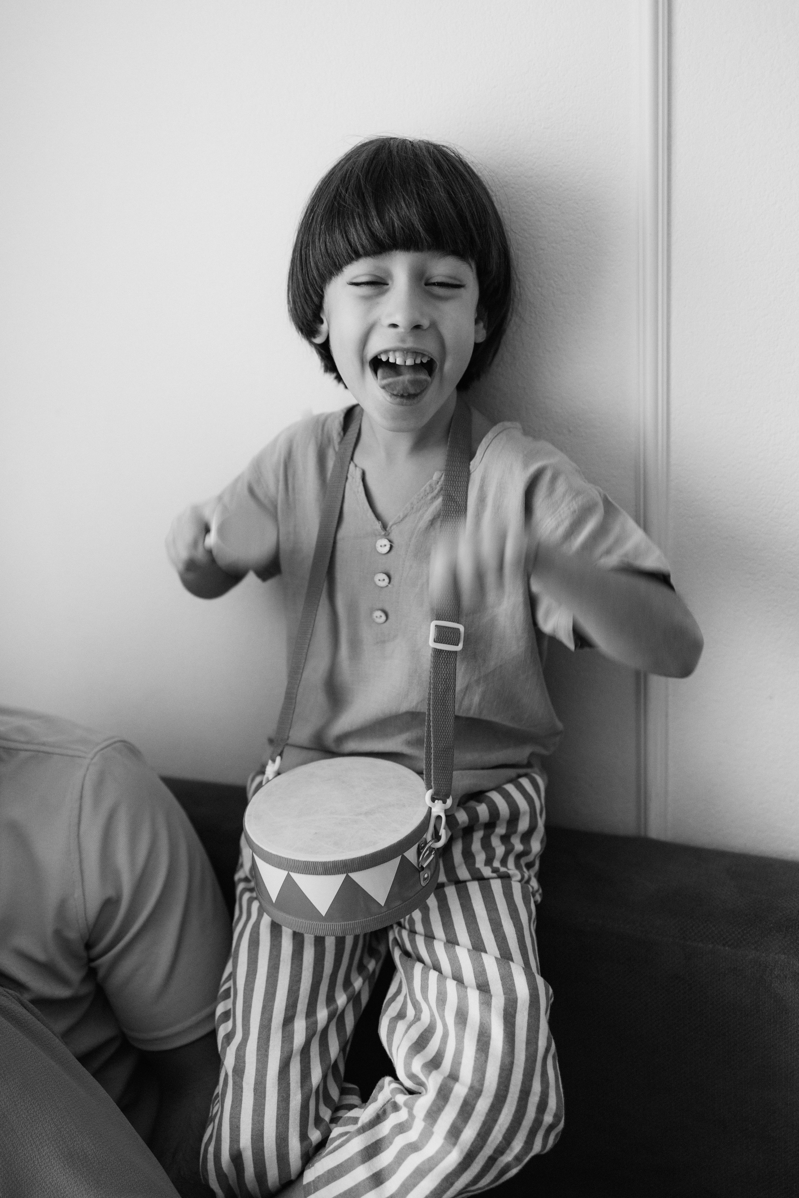 Фотосессия с новорожденным дома. Семейный фотограф в Москве Марина Петра