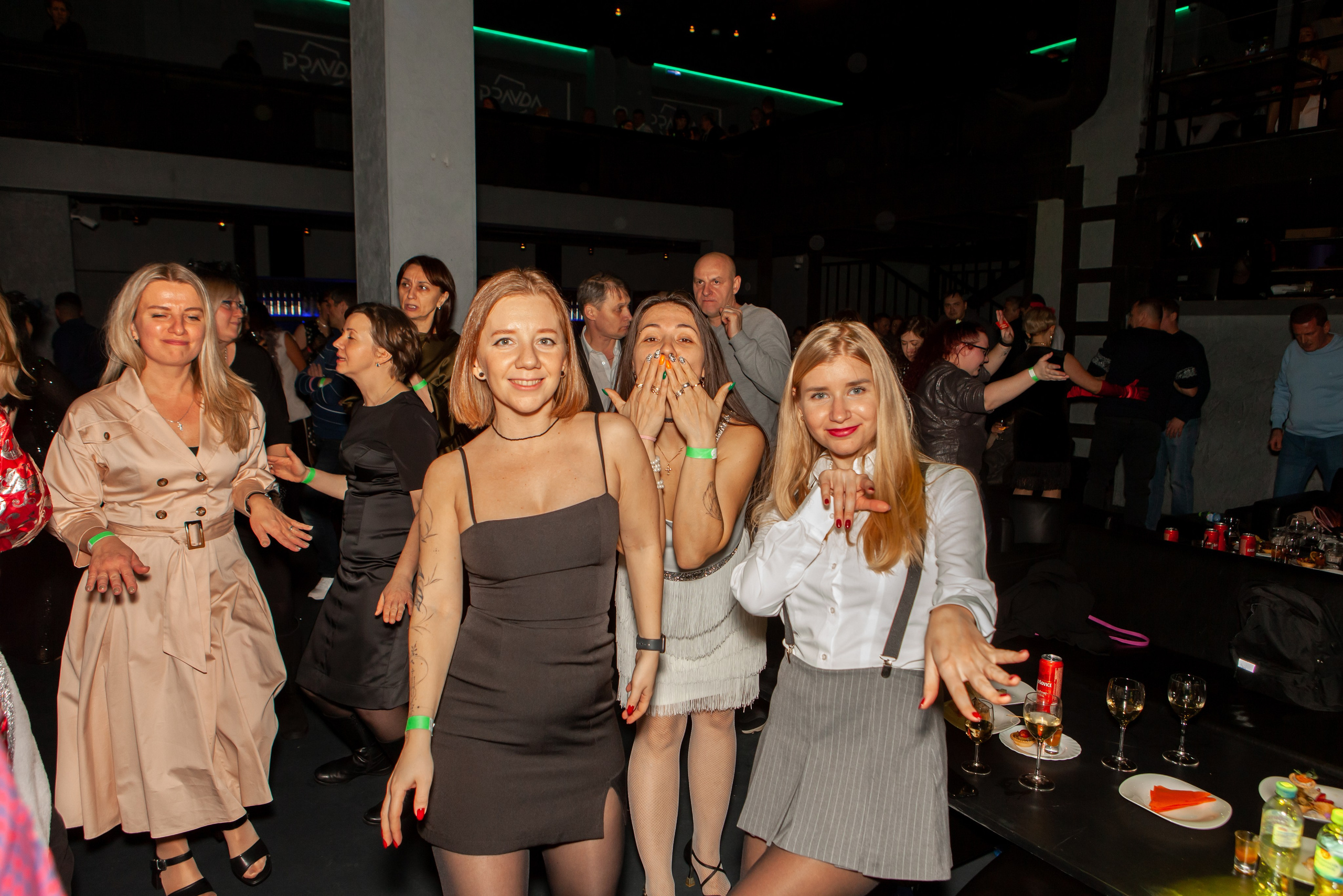 Корпоратив Леруа Мерлен Вегас. Репортажный, семейный, свадебный, портретный фотограф