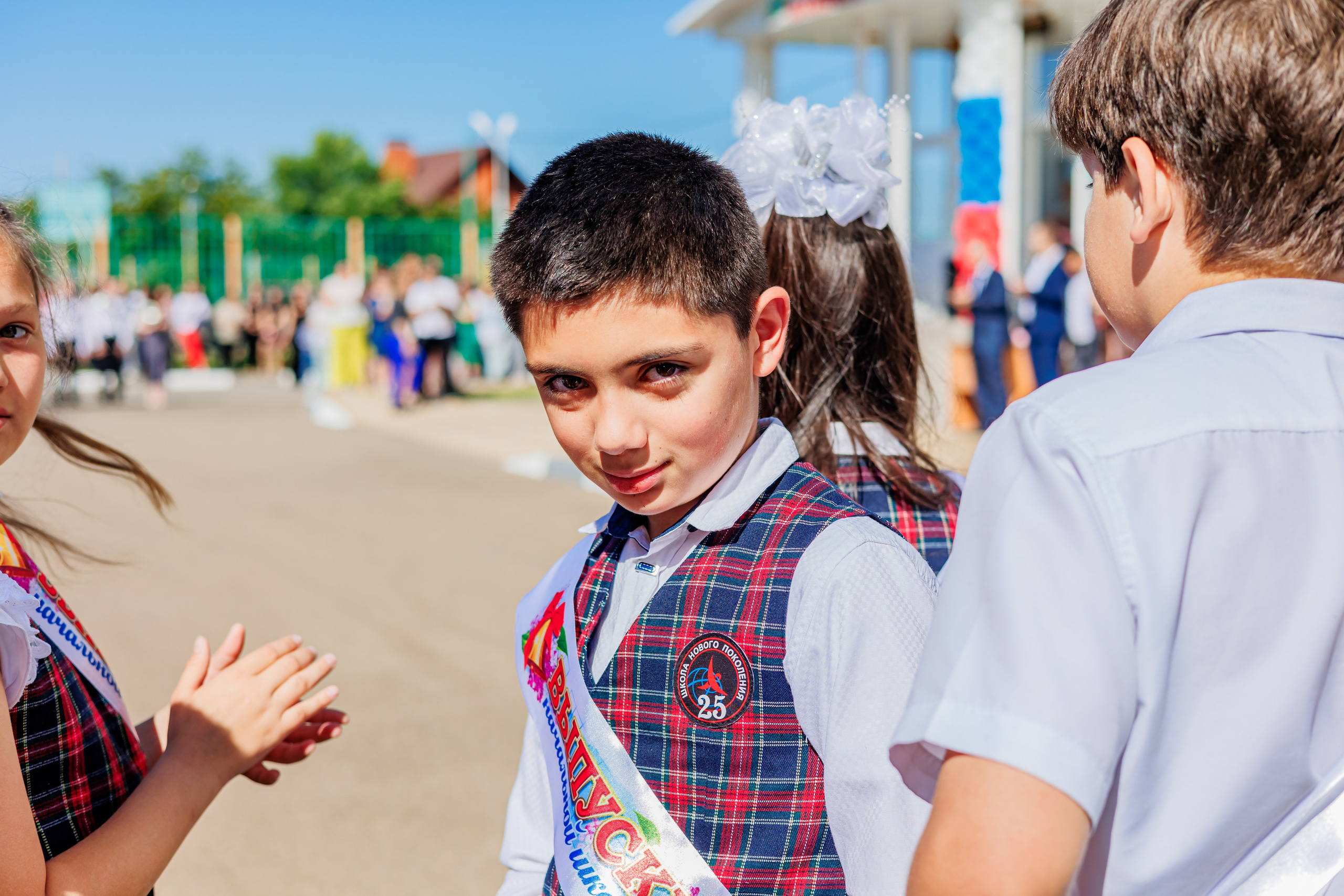Выпуск 4а 25школа'24 год. Свадебный и семейный фотограф в Армавире