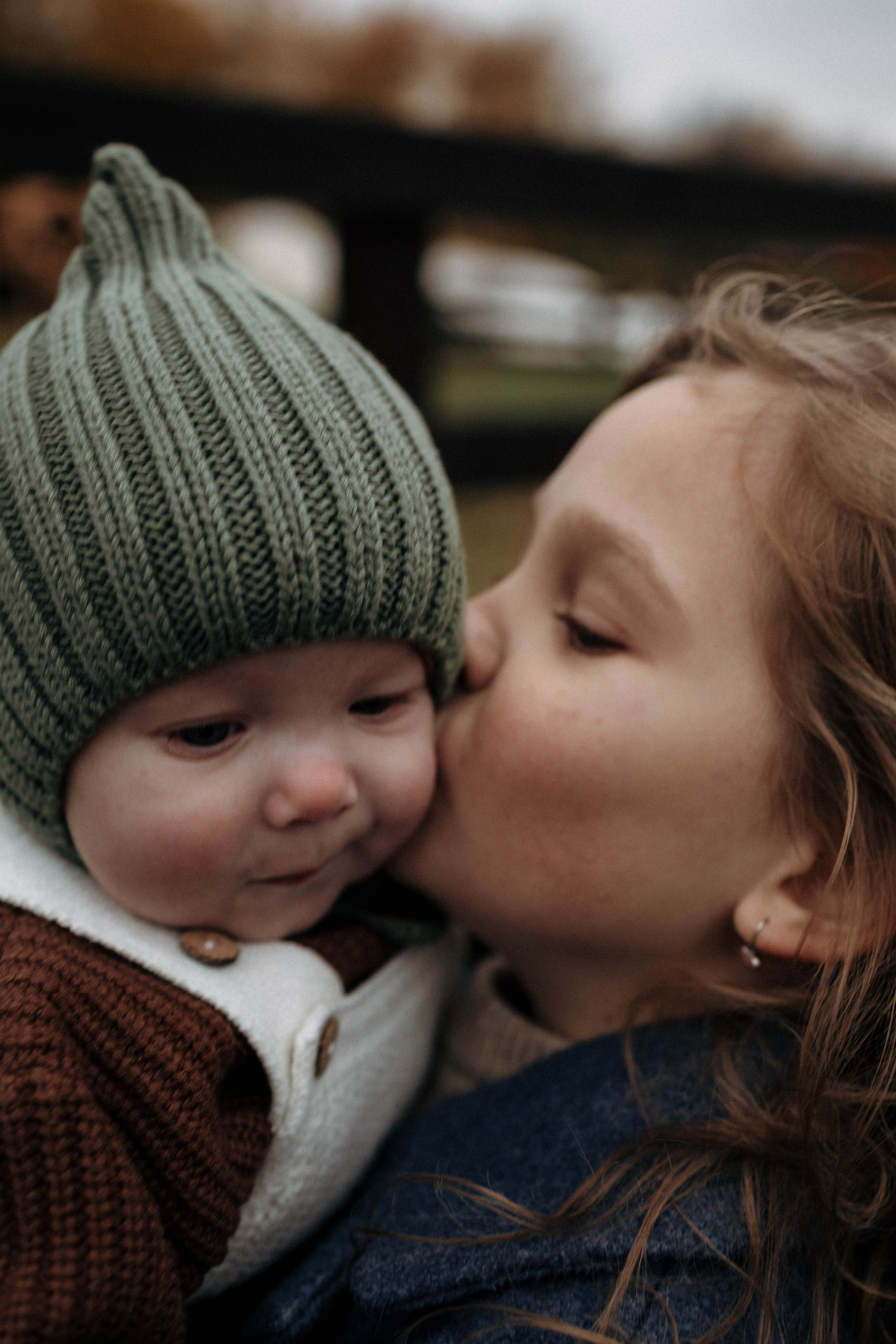 Прогулка мамы с детьми в Коломенском. Семейный и детский фотограф в Москве Маргарита Сереброва
