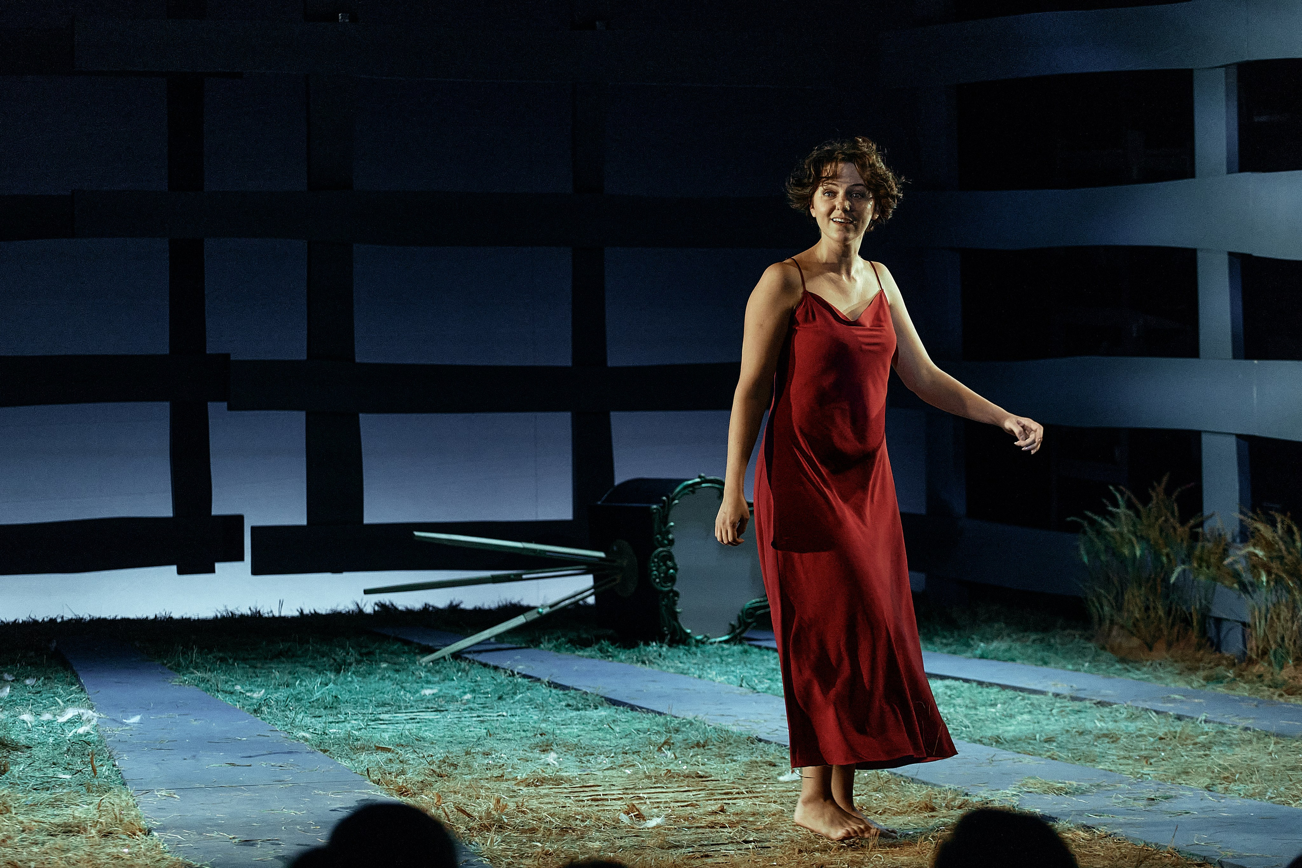 Бесприданница. Приют комедианта. Фотограф Нина Антонова