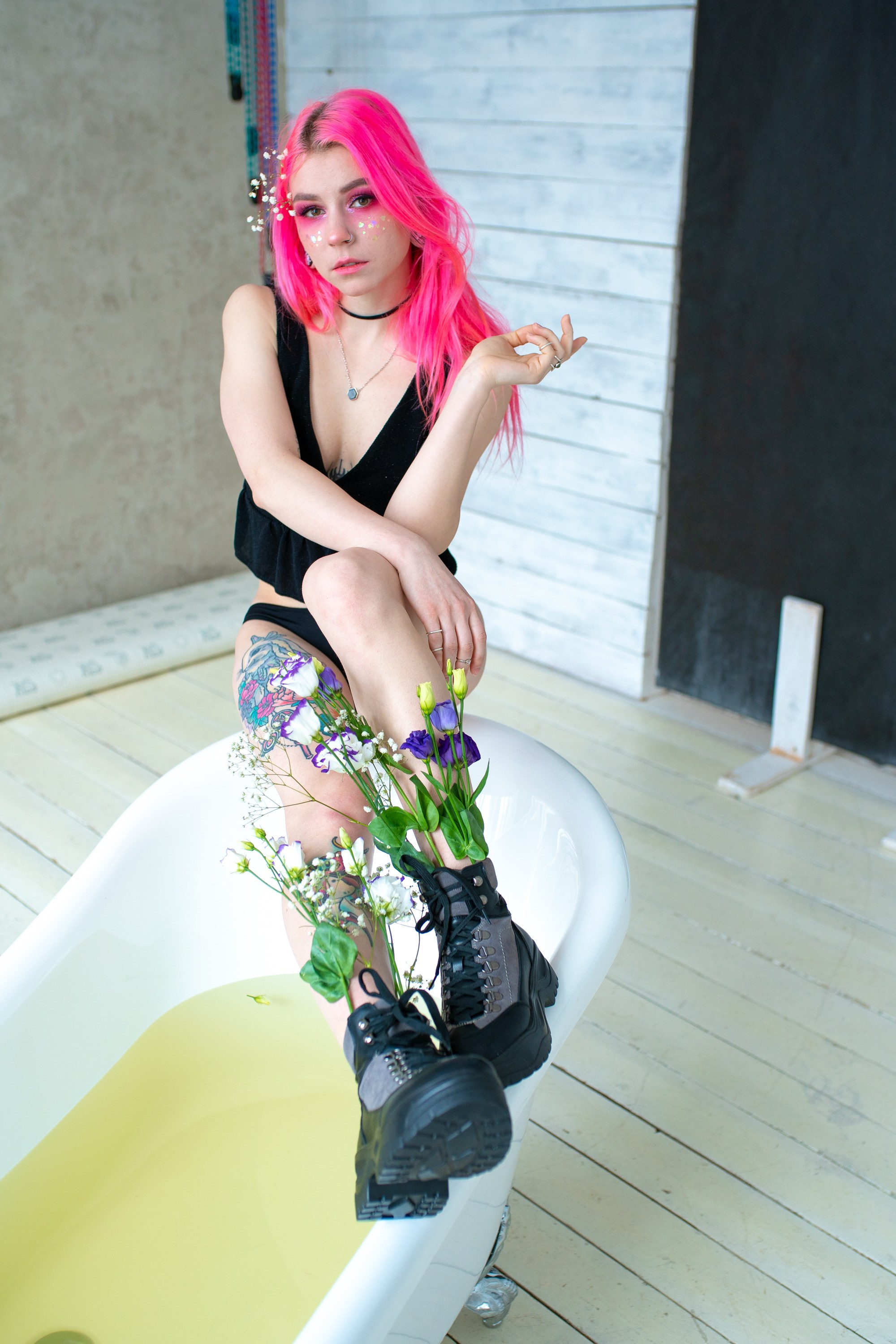 Аня. Цветы. Портретный фотограф в Санкт-Петербурге Александр Быстрицкий