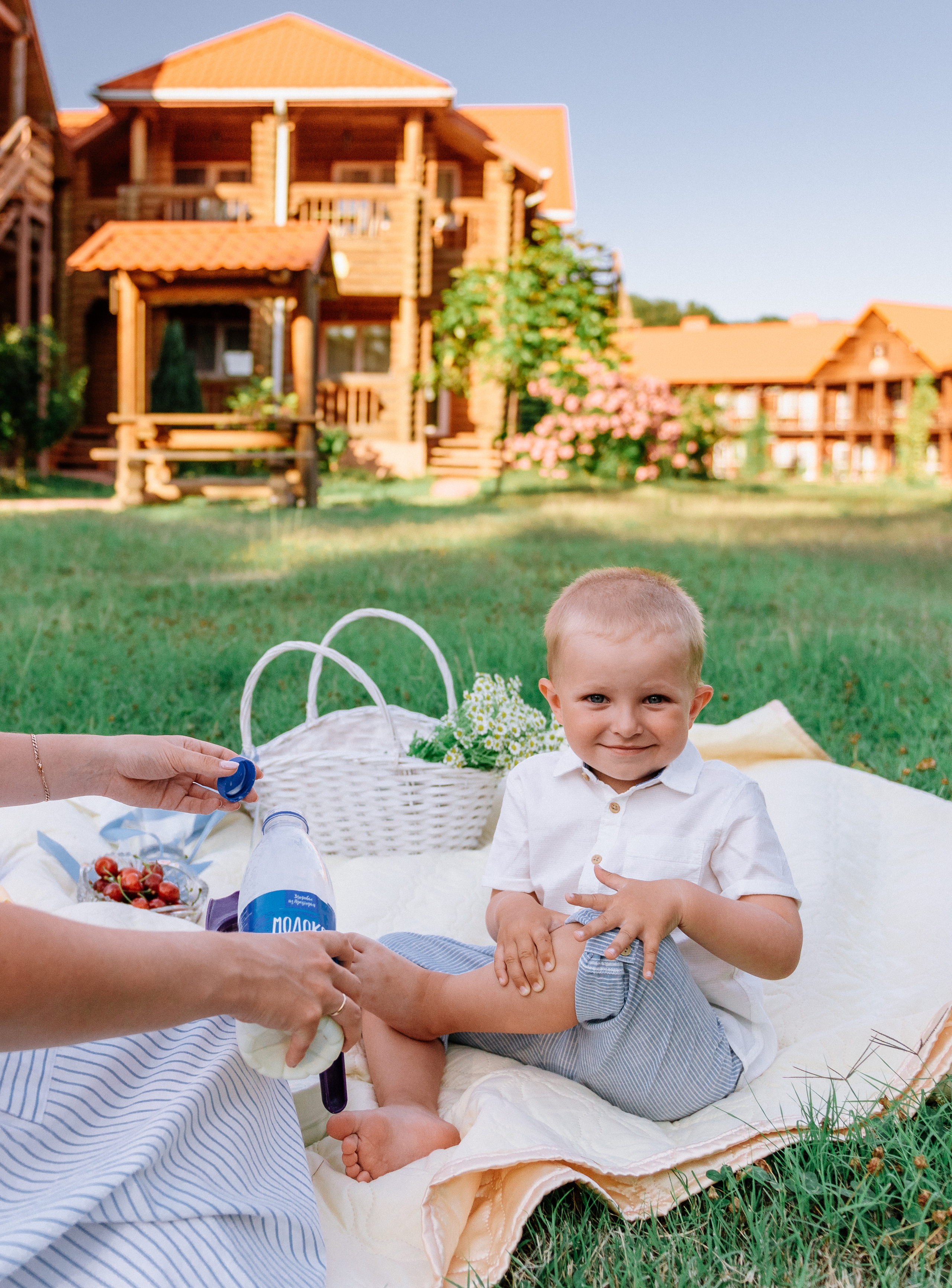 Family photographer portfolio in Thailand Phuket Samui Phangan Bangkok. Fedor Lemeshko — Destination Wedding and Family Lifestyle photographer