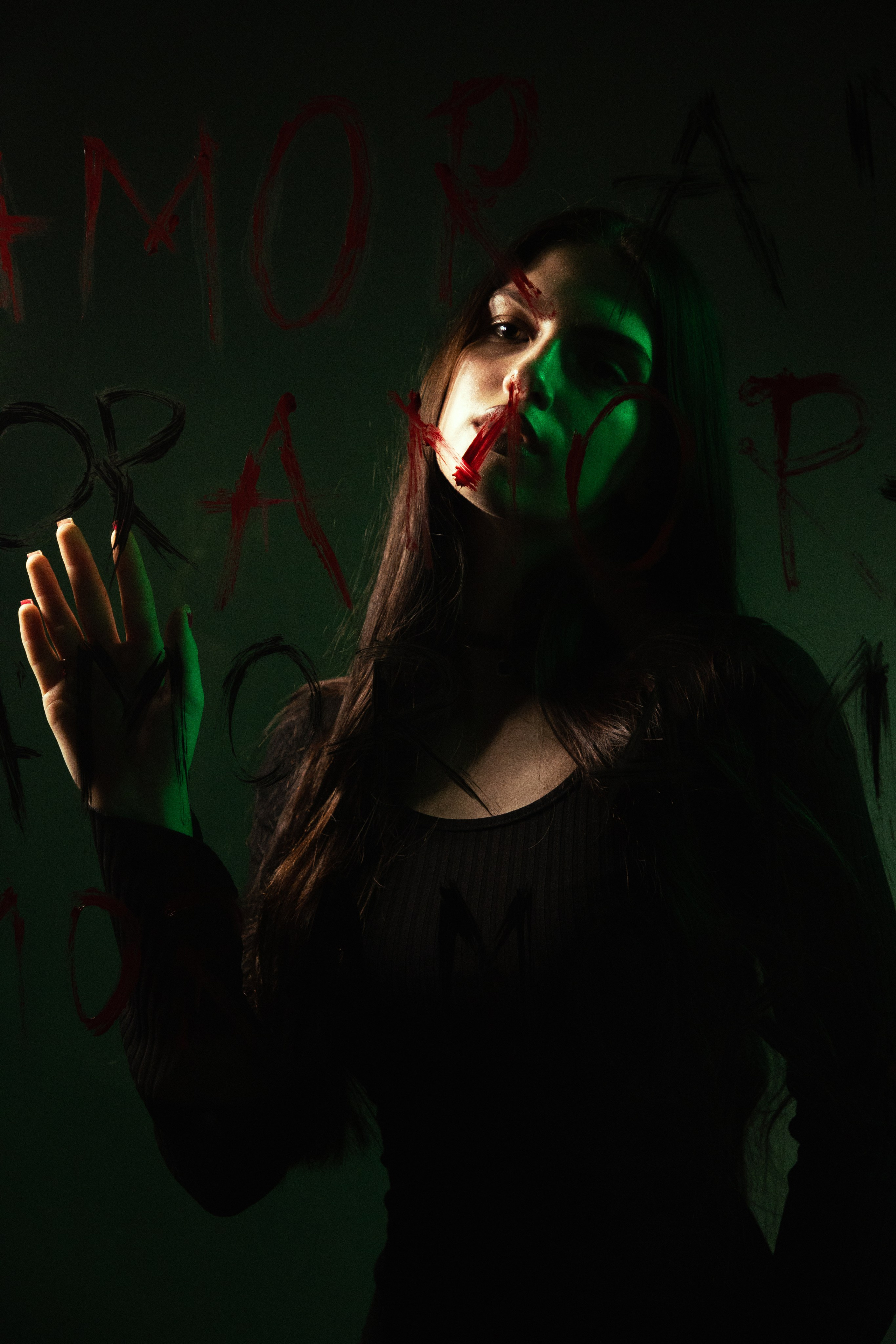 Завораживающая фотосессия «за стеклом». Фотограф Анастасия Тихонова