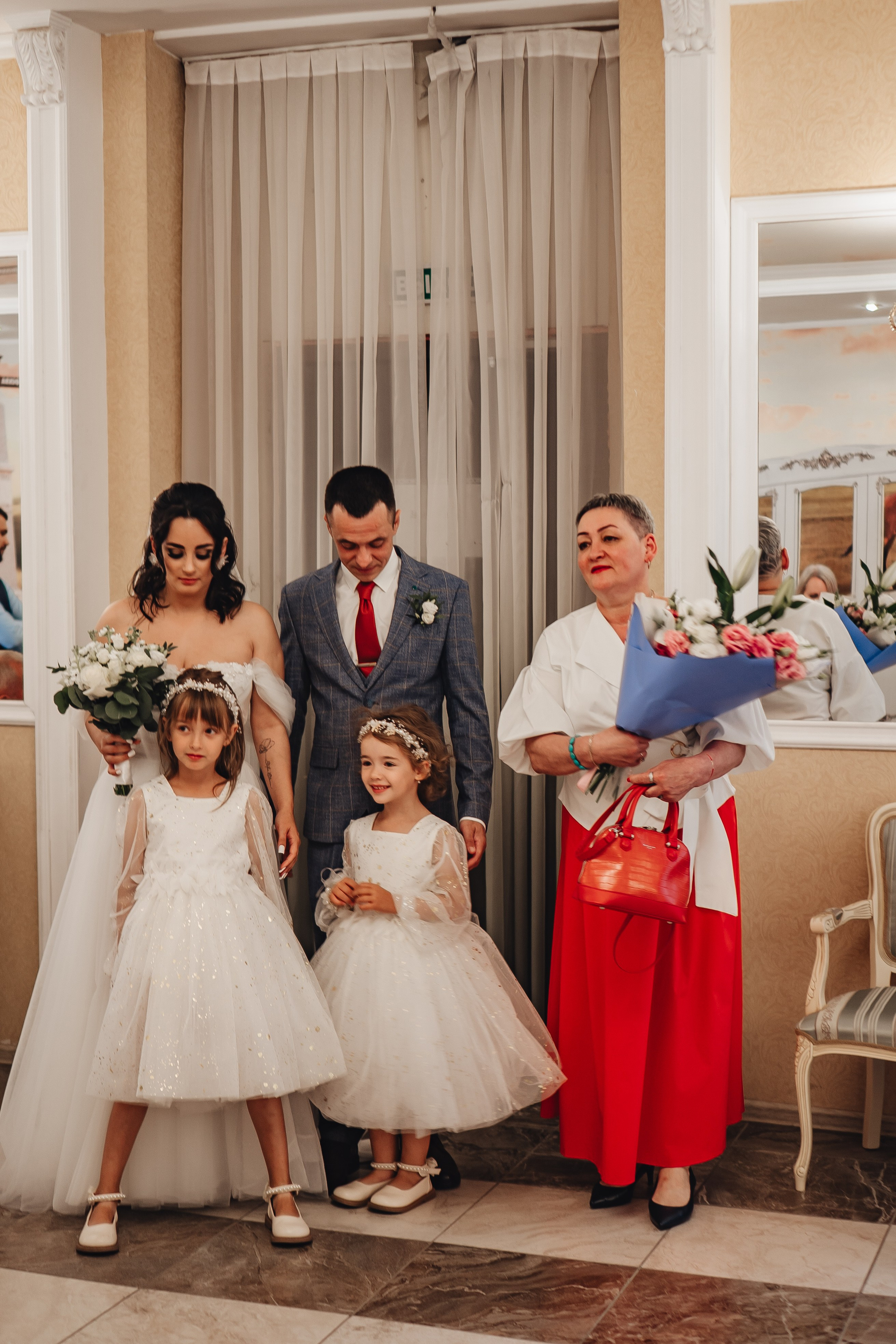 СВАДЕБНАЯ СЬЕМКА В ЗАГСЕ НА МОСКОВСКОМ ПРОСПЕКТЕ. Профессиональный фотограф, Санкт-Петербург — Виктория Богомолова