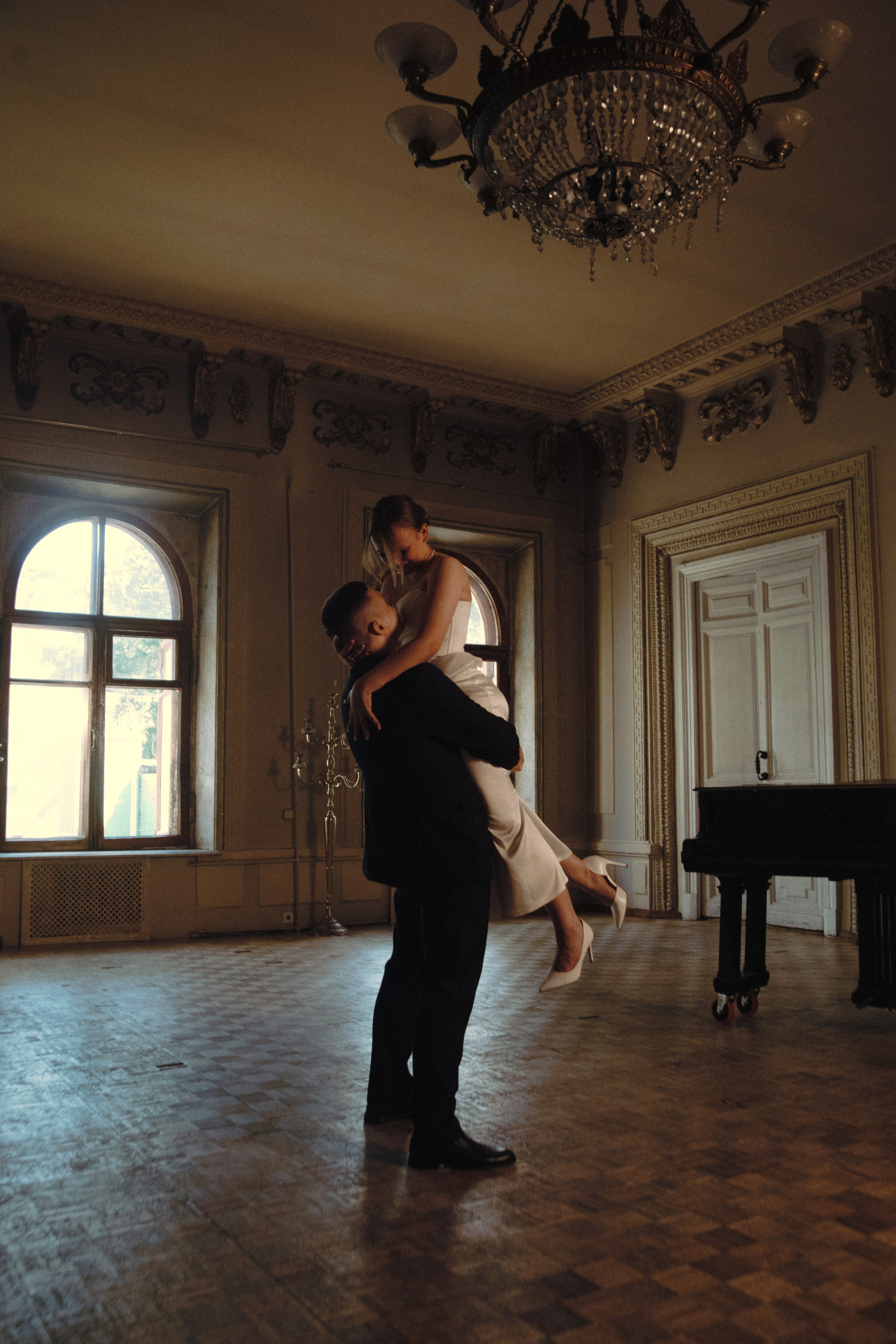 СВАДЕБНЫЕ СЪЁМКИ. Фотограф в Москве KRISTINA NEVERENOUGH