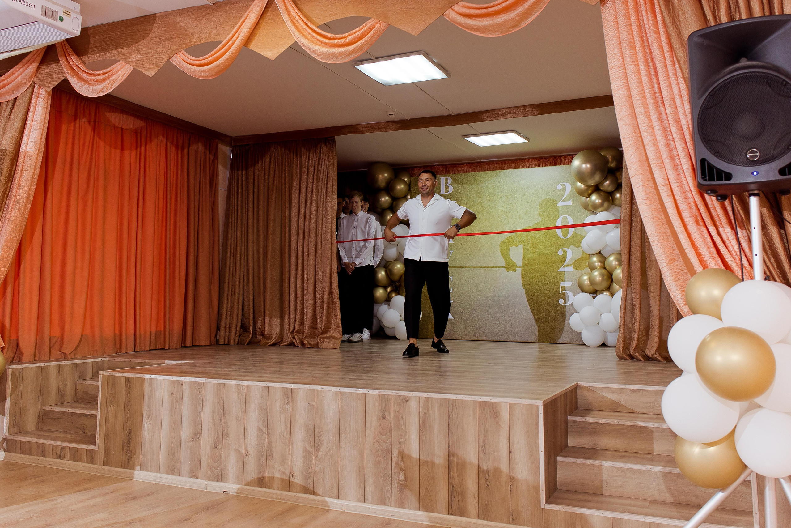 Вручение аттестатов. Свадебный и семейный фотограф Яна Стражева. Волгоград, Москва