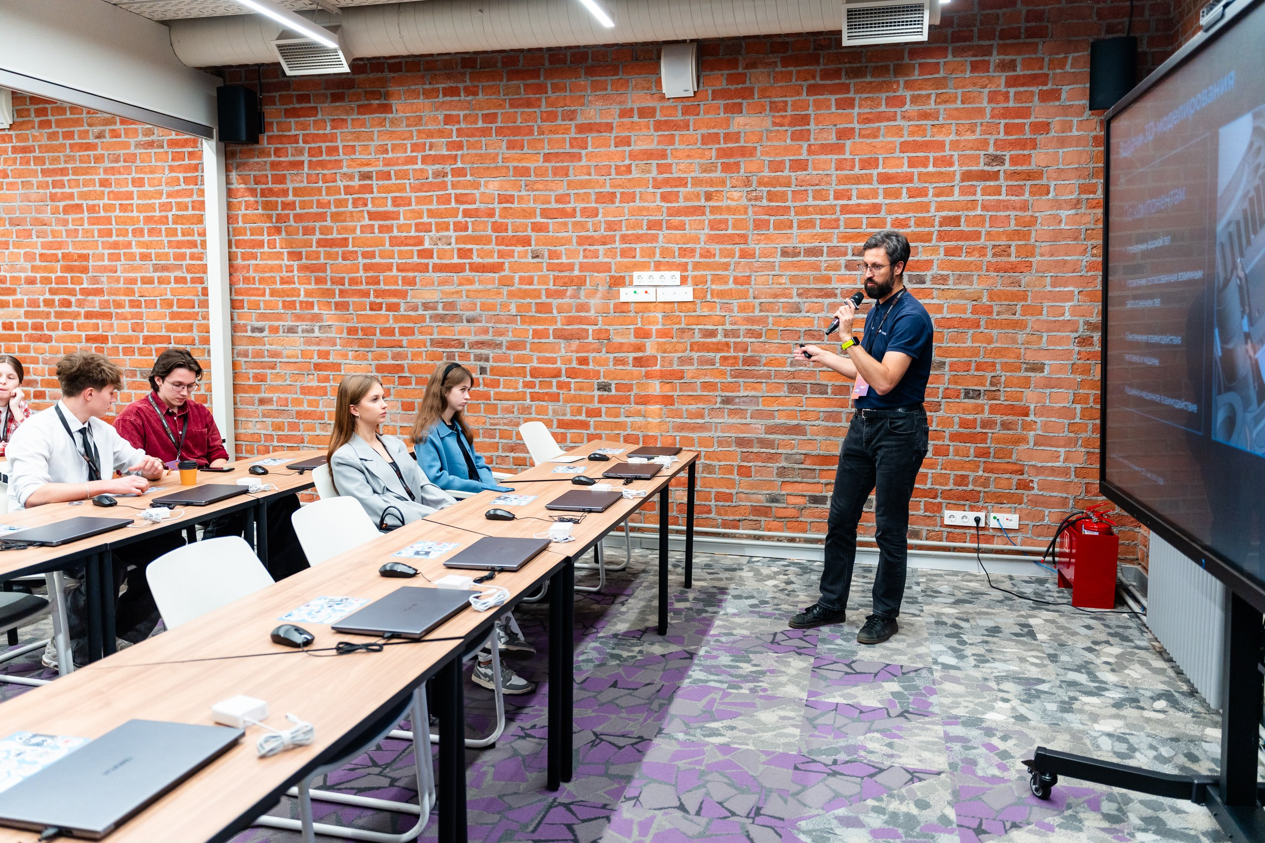 День Неймарк. Репортажный и портретный фотограф в Нижнем Новгороде Максим Горшков
