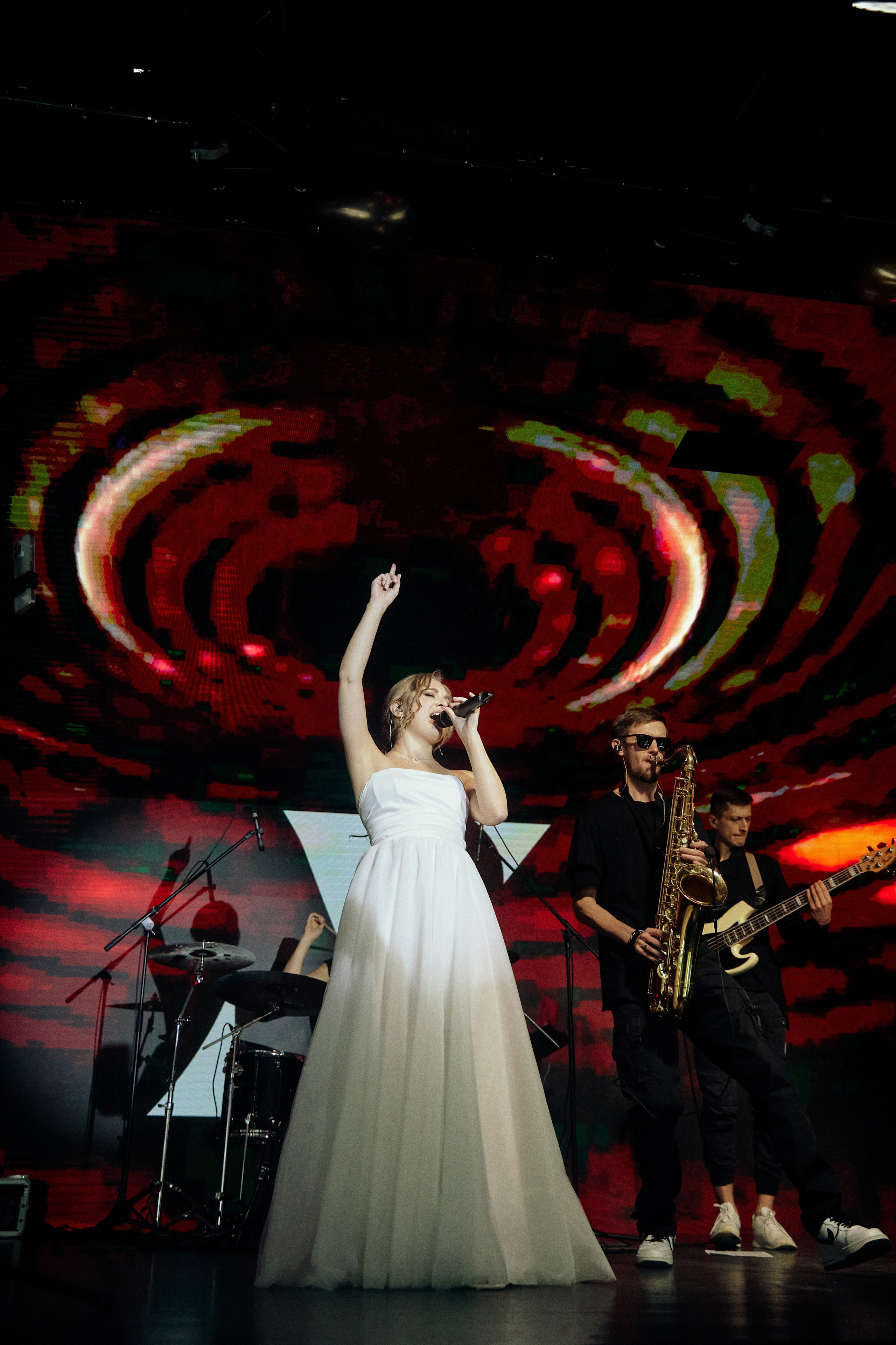 Свадебная фотосессия актера и певцы — Портфолио Дмитрия Мазуркевича. Дмитрий Мазуркевич: Профессиональный Репортажный Фотограф