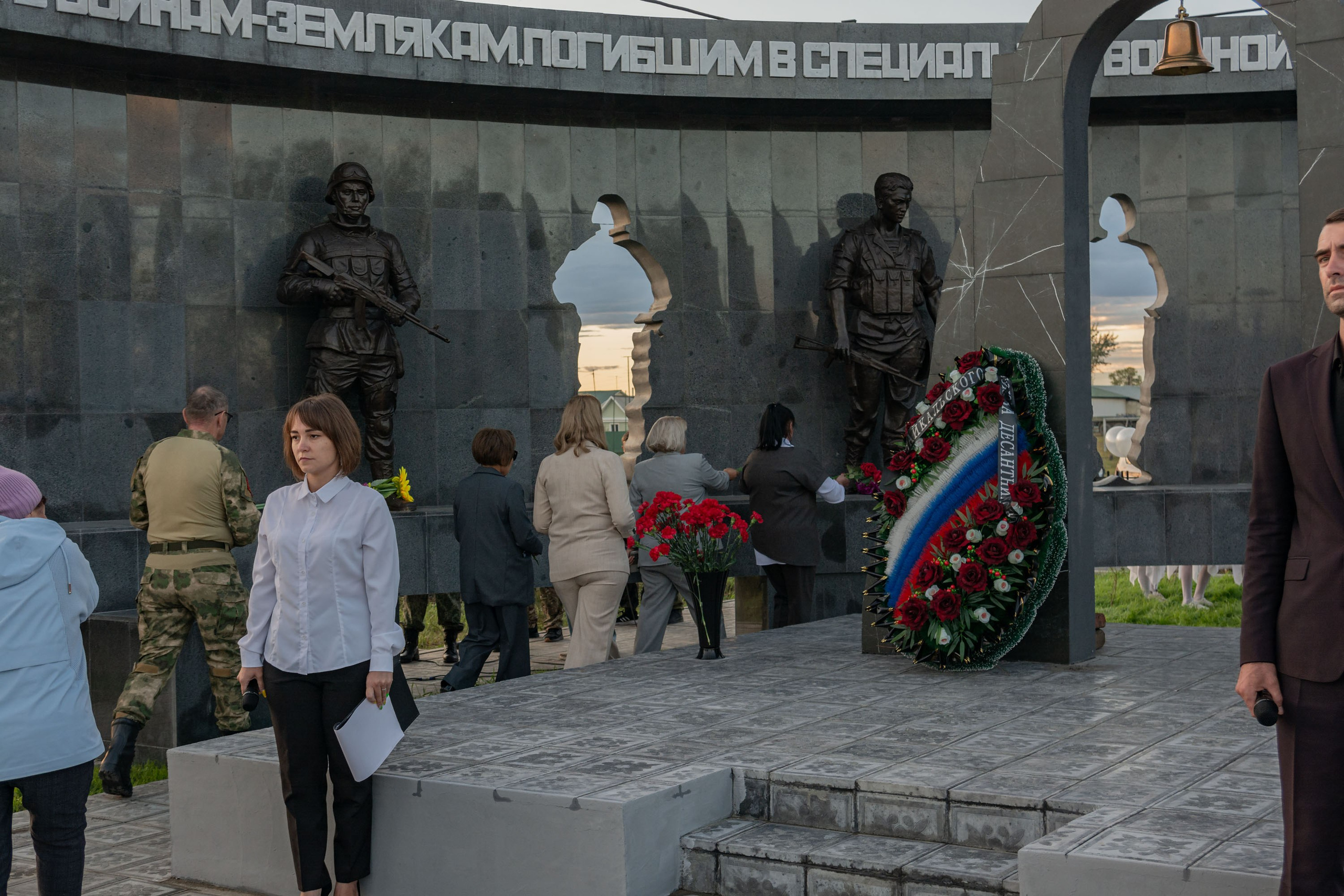 Открытие мемориального комплекса. Фотограф широкого профиля Чита-Цасучей
