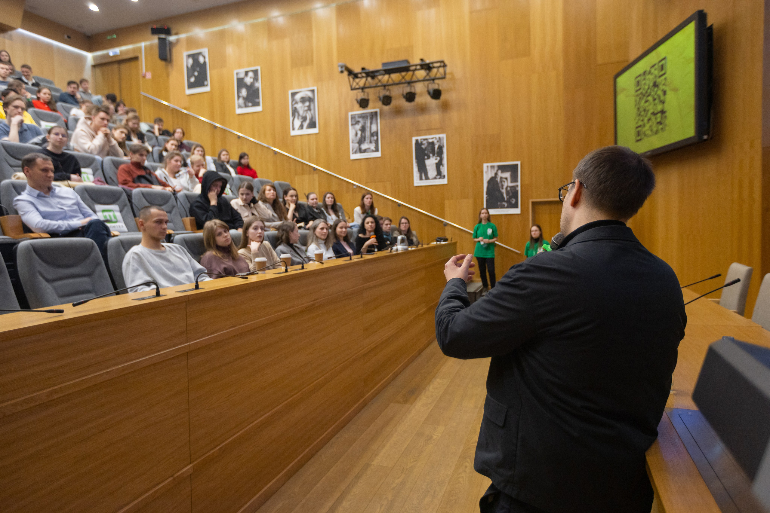 «АРЕХ. РетроПерспектива». Лекция Сергея Сенкевича в Политехе. Евгений Матвеев — фотограф в Санкт-Петербурге