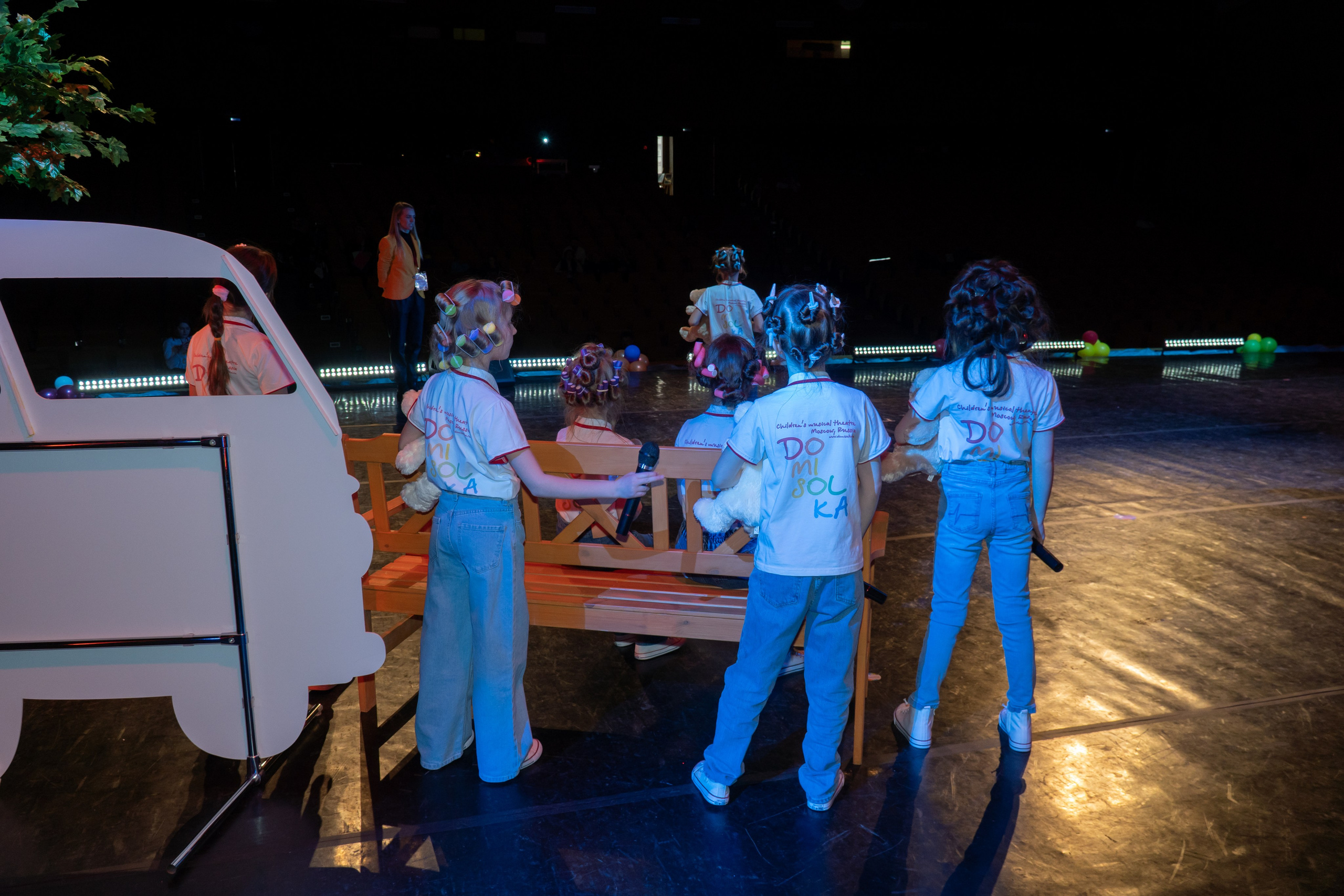 Съёмка концерта для Домисольки, большой концертный зал Космос. «Студия DRONAVT`s» — видеосъёмка и фотография г. Москва