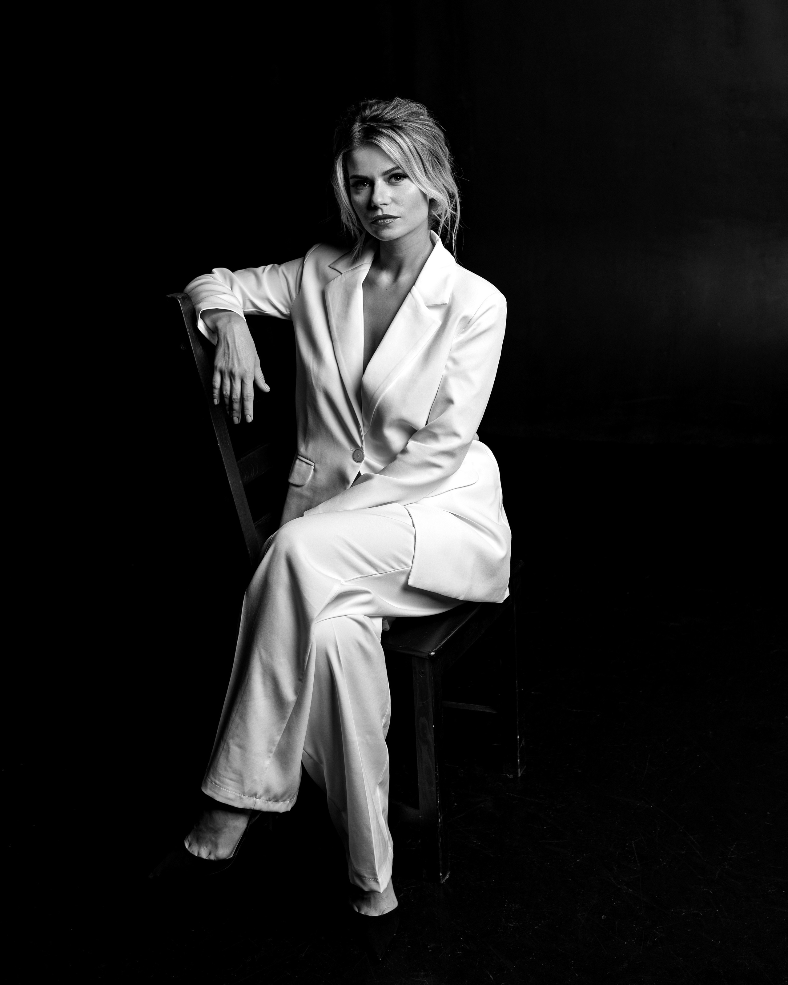 Women. Portrait Photographer in Israel Julia Chernik