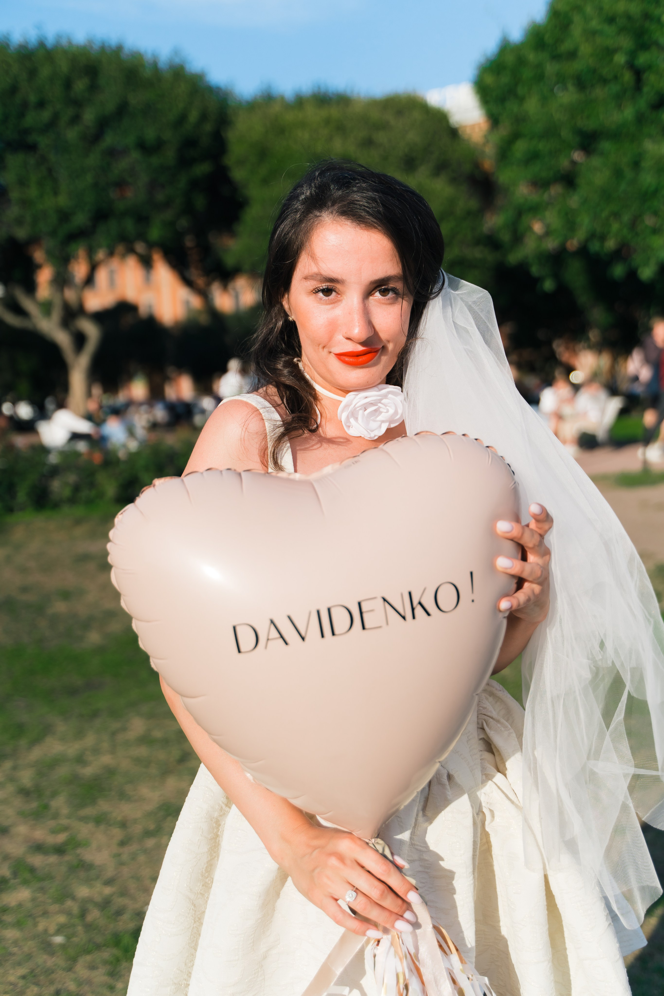 Фотосъемка девичника, встреча девушек, веселые женские портреты